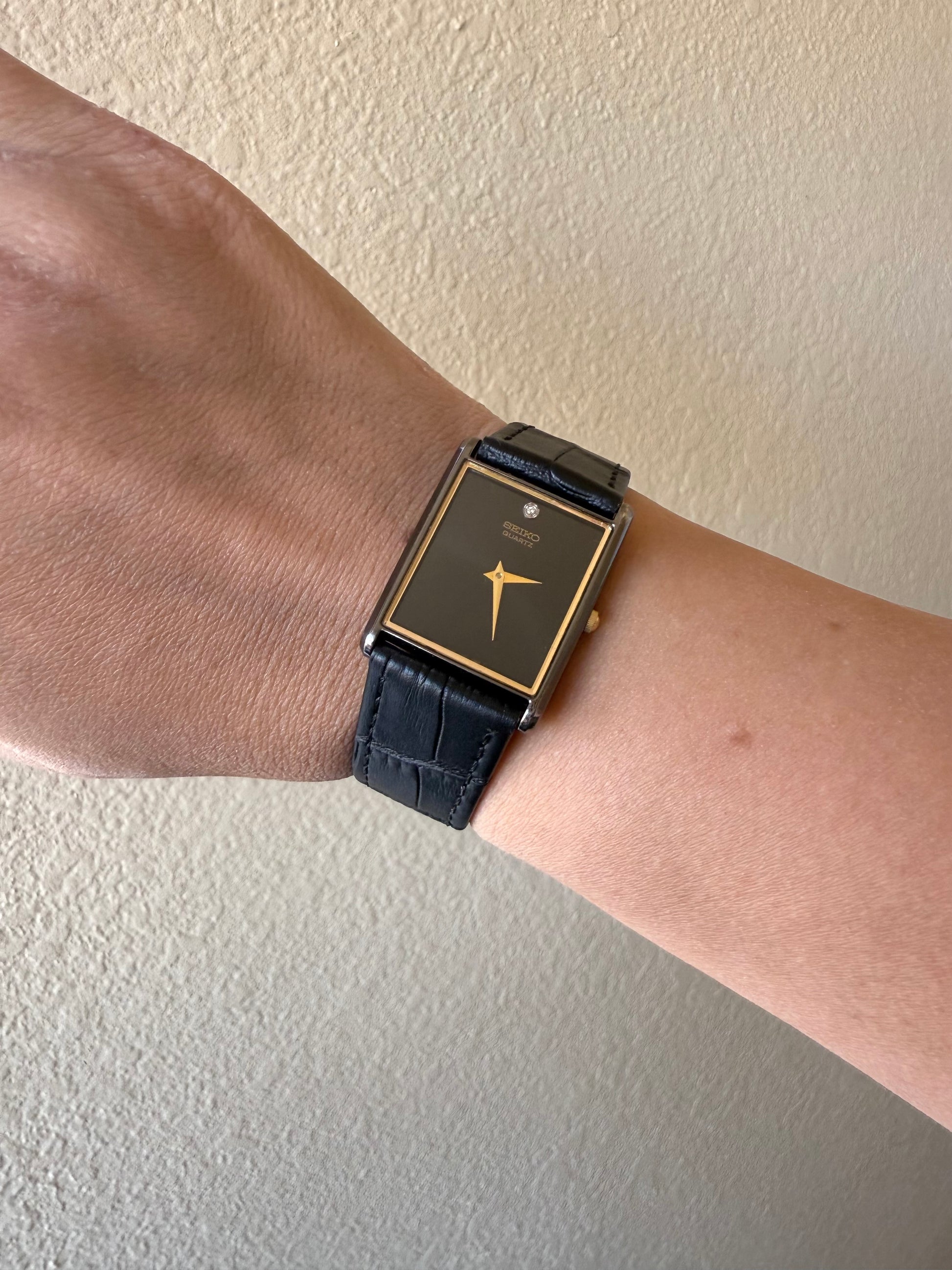 Vintage Seiko Quartz Black and Gold Tone Black Dial Watch