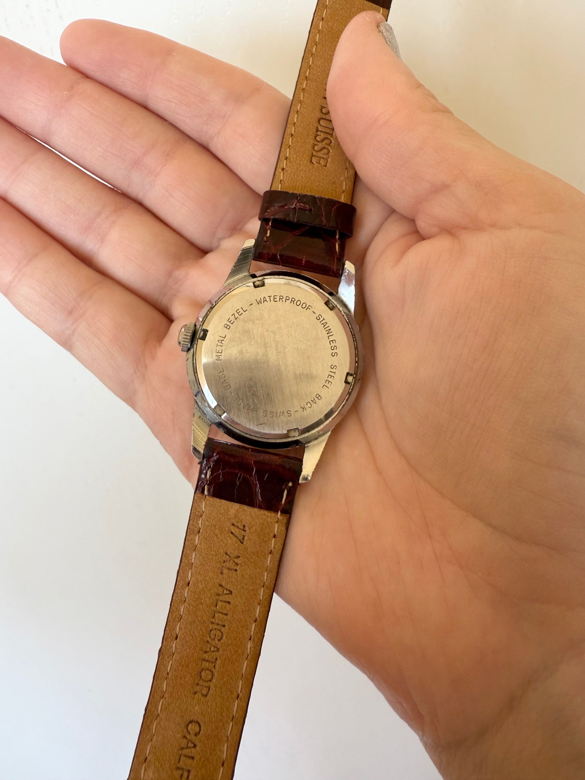 1960’s Endura Swiss Made Mechanical Shock Resistant Watch