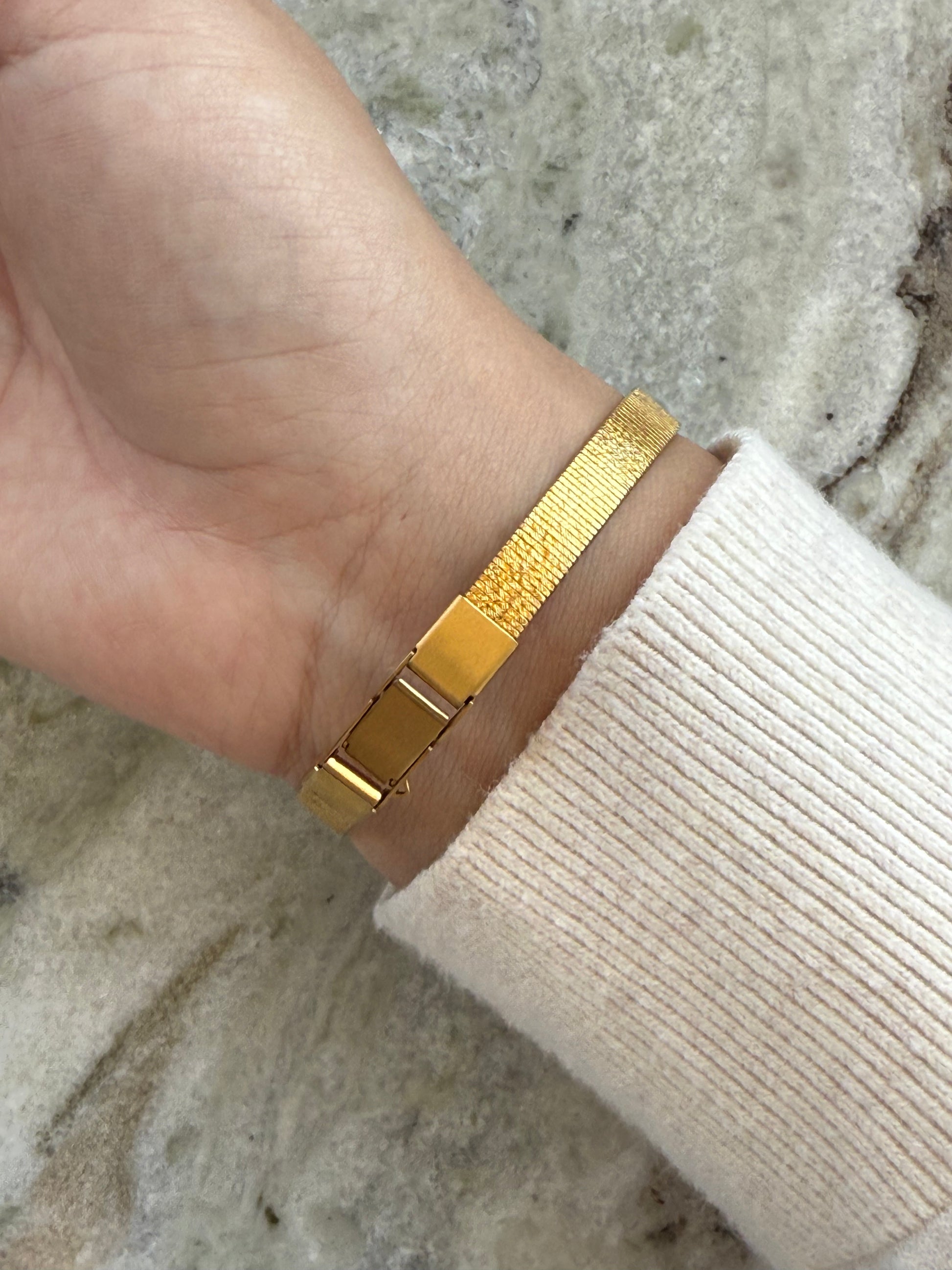1995 Seiko Quartz Hexagon Gold Tone Watch
