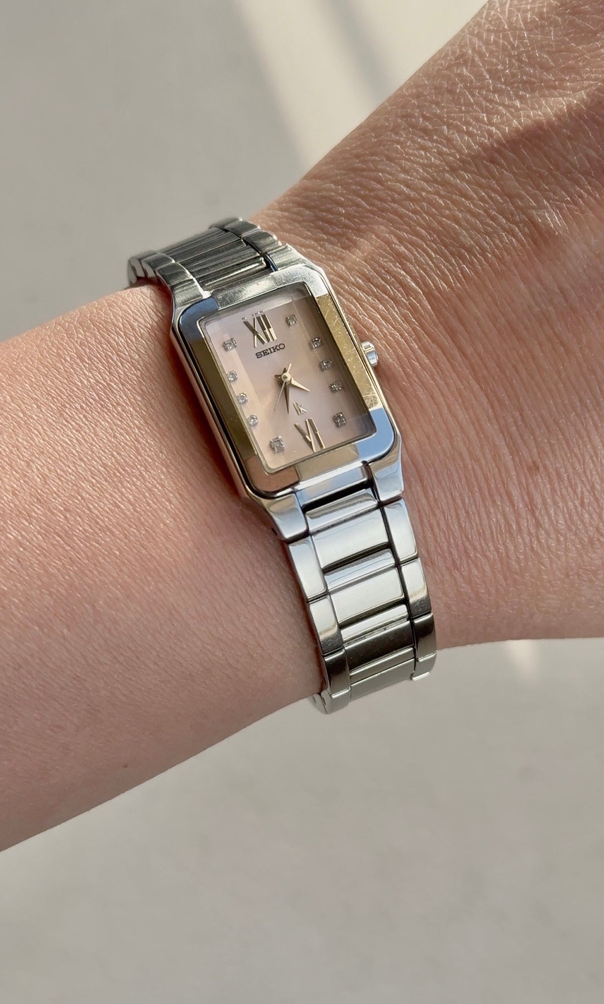 1993 Seiko Quartz Lukia Silver Tone Tank Watch