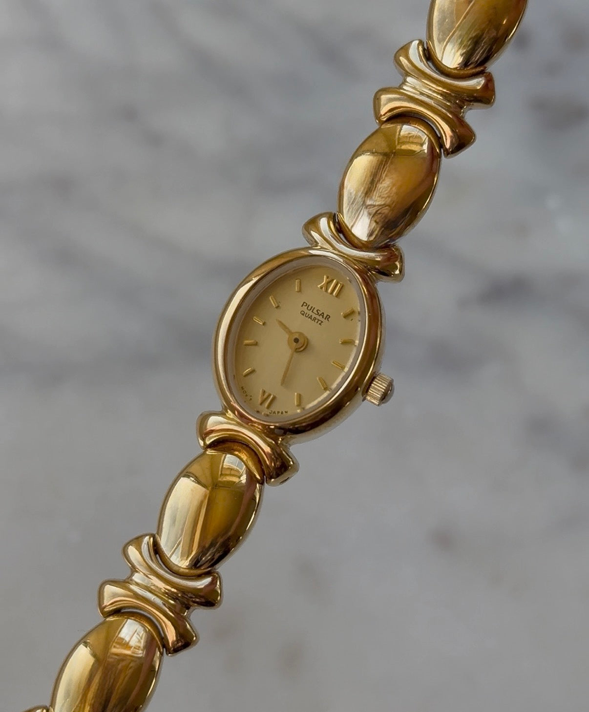 1990’s Pulsar Quartz By SEIKO Oval Gold Tone Bracelet Watch