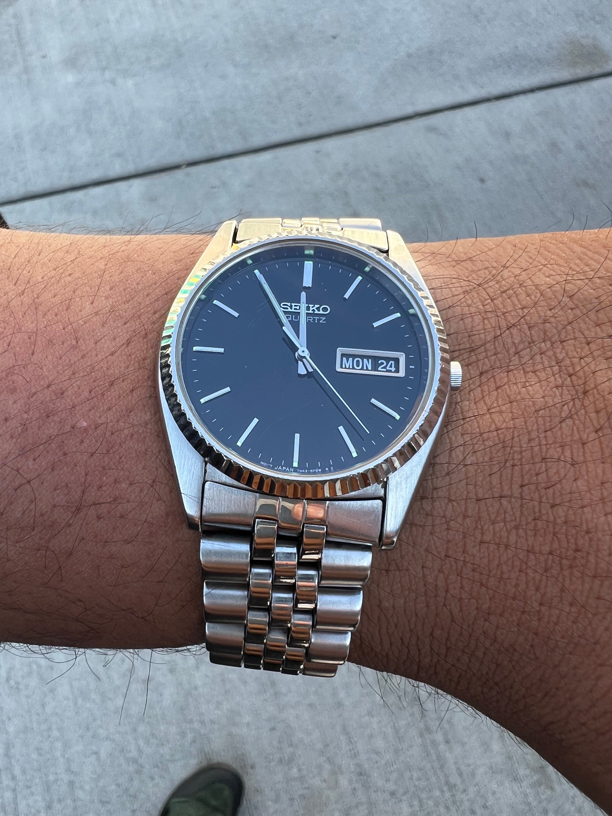 1994 Seiko Quartz Silver Tone “Presidential” Day Date