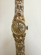 1976 Seiko Gold Tone Mechanical Watch