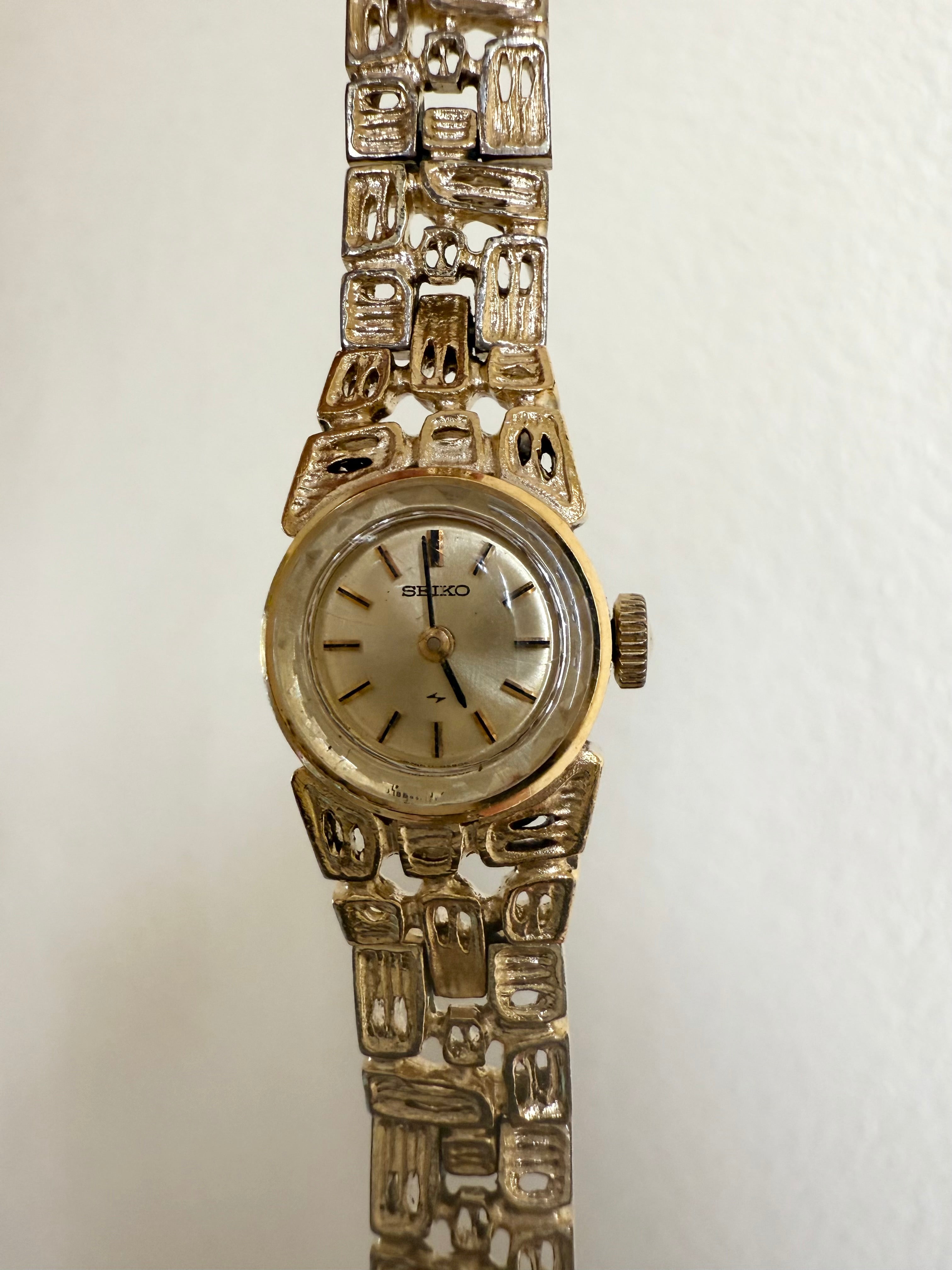 1976 Seiko Gold Tone Mechanical Watch
