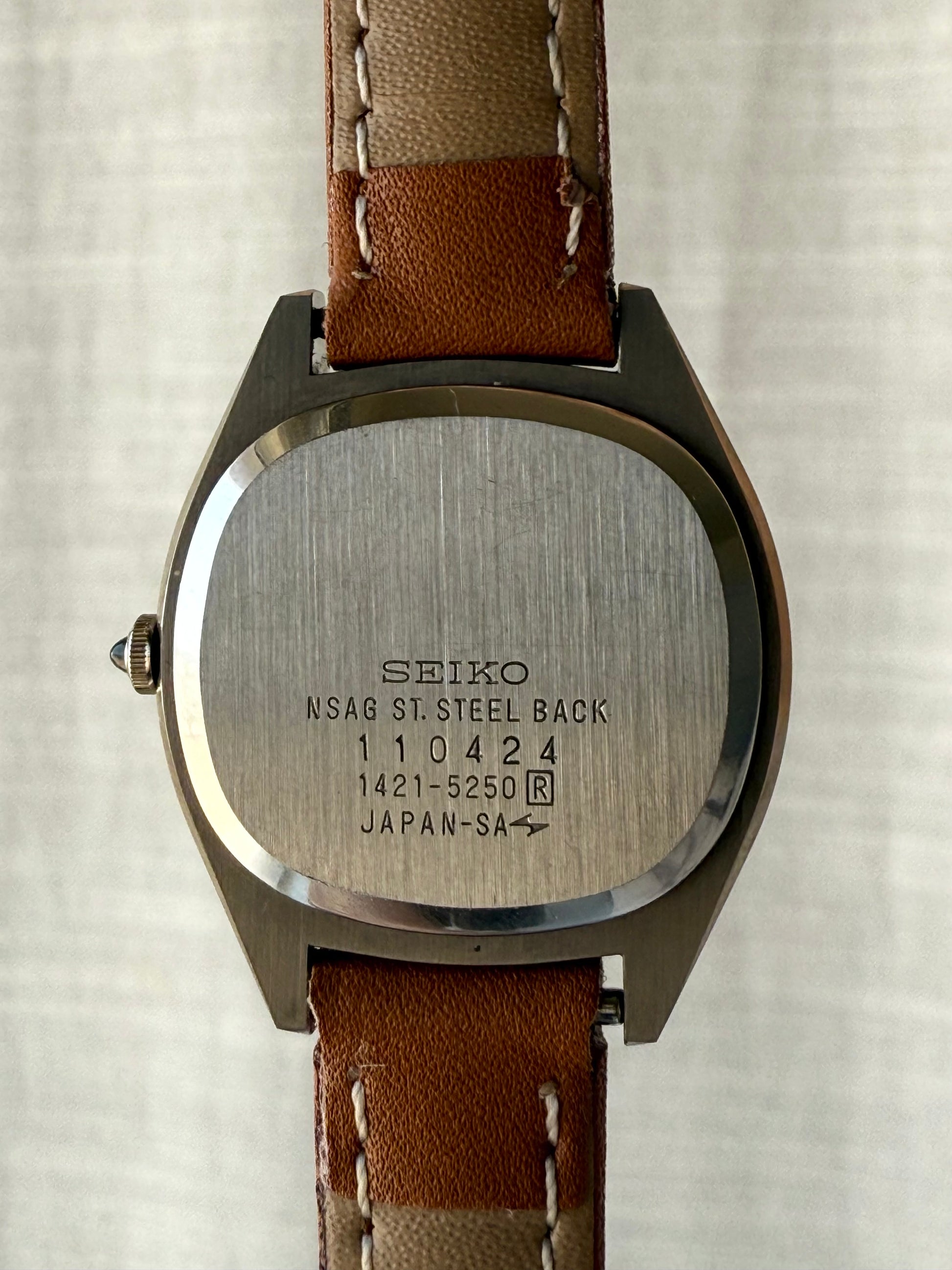 1981 Seiko Quartz Exceline NSAG Champagne Tone Watch