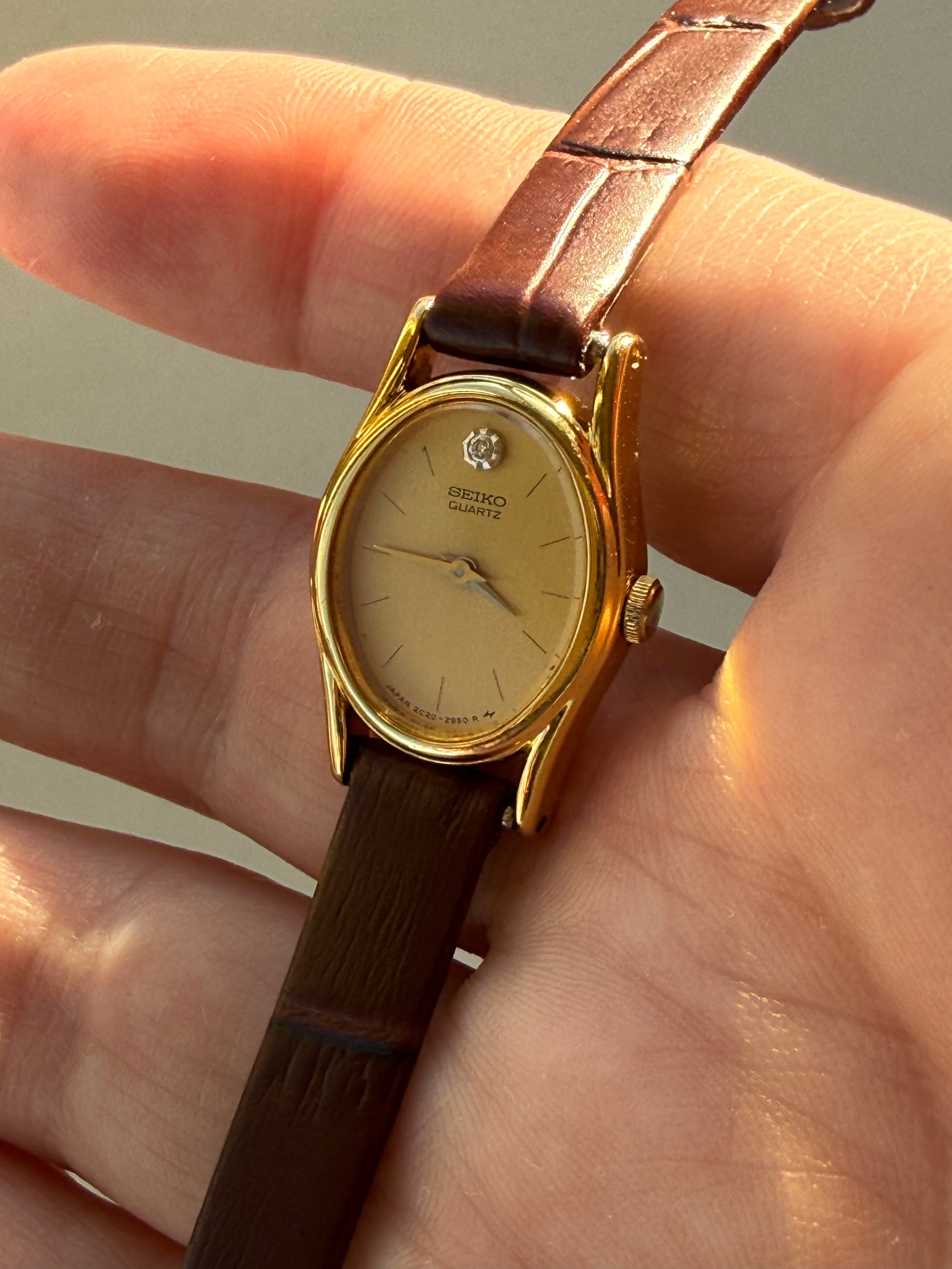 1986 Seiko Quartz Gold Tone Oval Watch