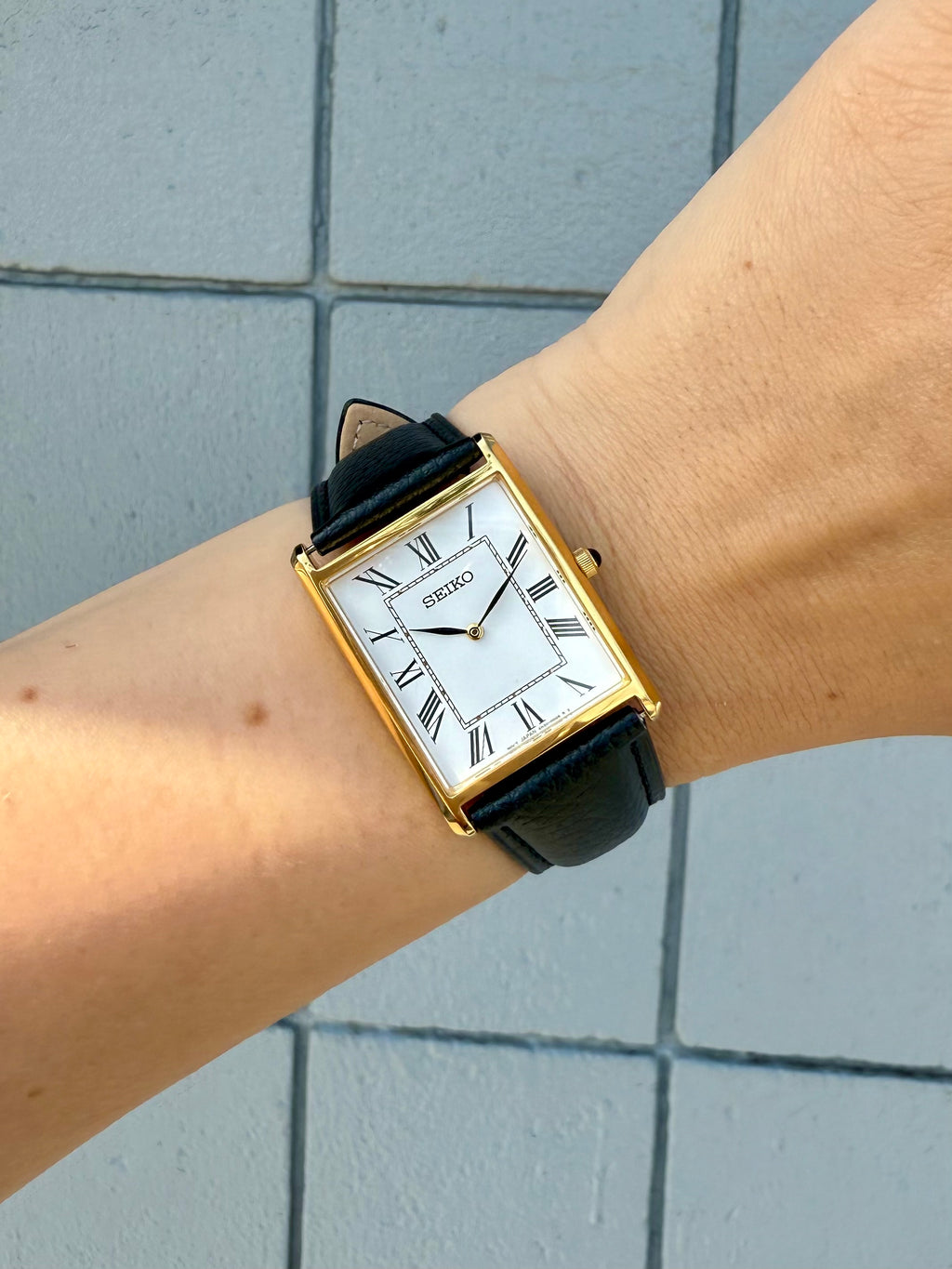 Seiko 4N30-00G0 Tank Watch