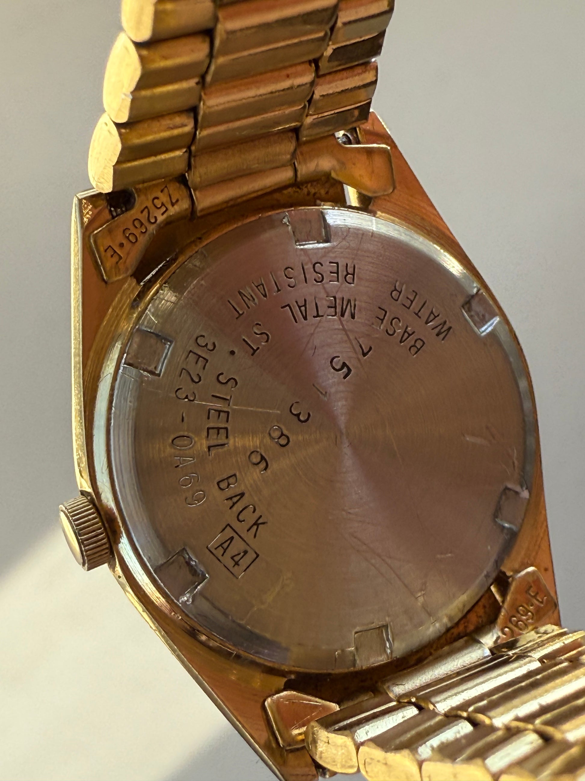 1987 Seiko Quartz SQ Gold Tone “President” Day Date Watch
