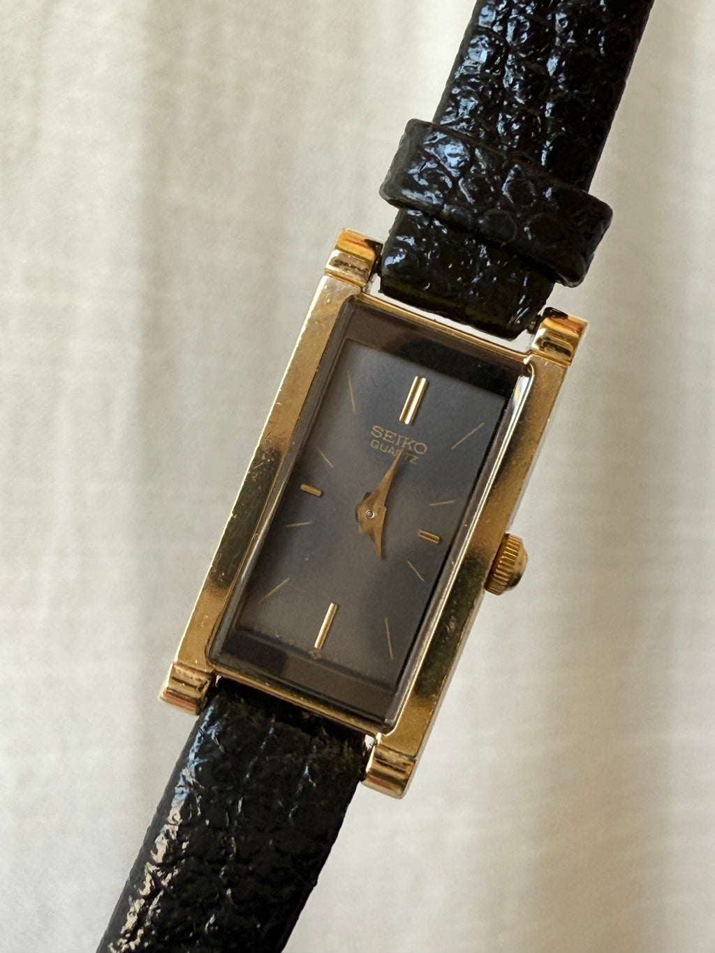 1996 Seiko Quartz Petite Gold Tone Tank Watch