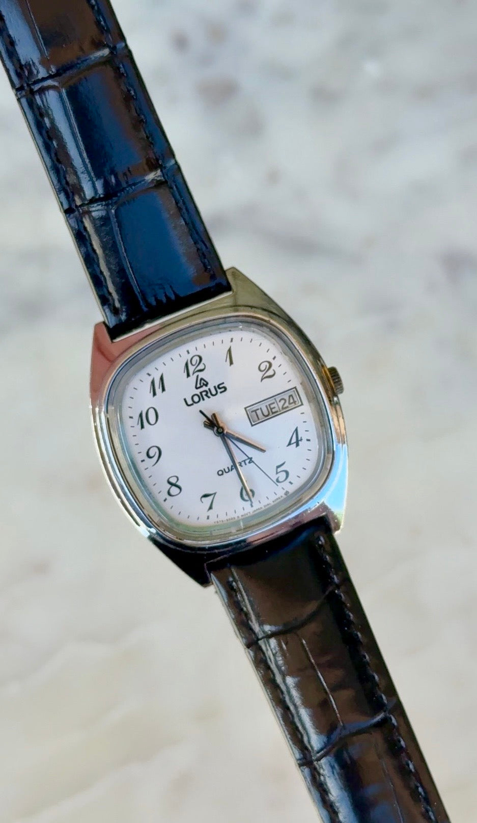 1980’s Seiko Lorus Quartz Day Date TV Dial Watch
