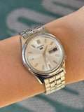 1968 Seiko 5 21 Jewel Automatic Day Date Watch