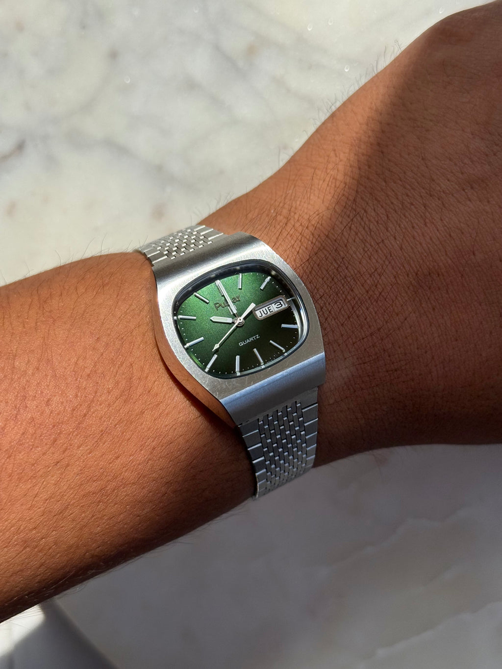 1988 Pulsar Quartz by Seiko TV Dial Day Date Watch