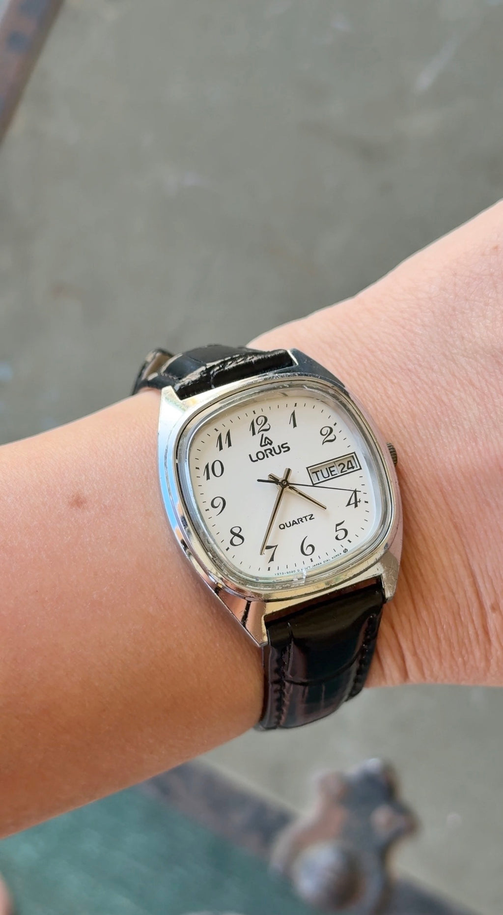 1980’s Seiko Lorus Quartz Day Date TV Dial Watch