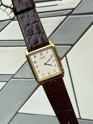 1997 Seiko Quartz Gold Tone Tank Watch