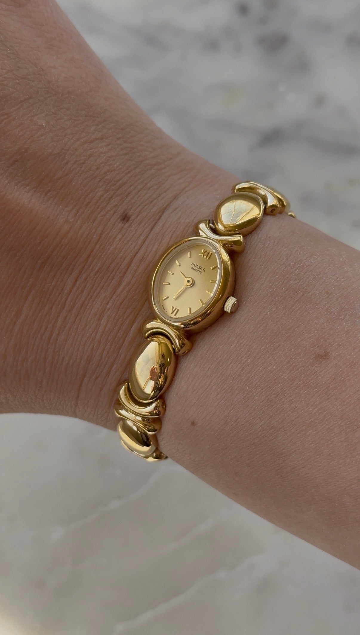 1990’s Pulsar Quartz By SEIKO Oval Gold Tone Bracelet Watch