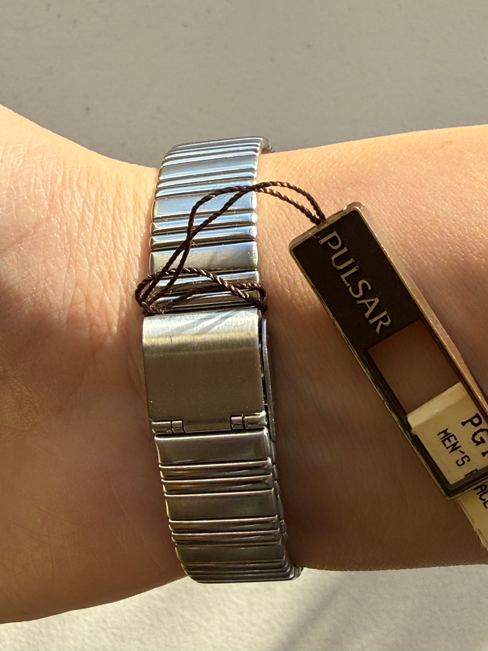 1988 Pulsar Quartz by SEIKO NOS Tank Watch