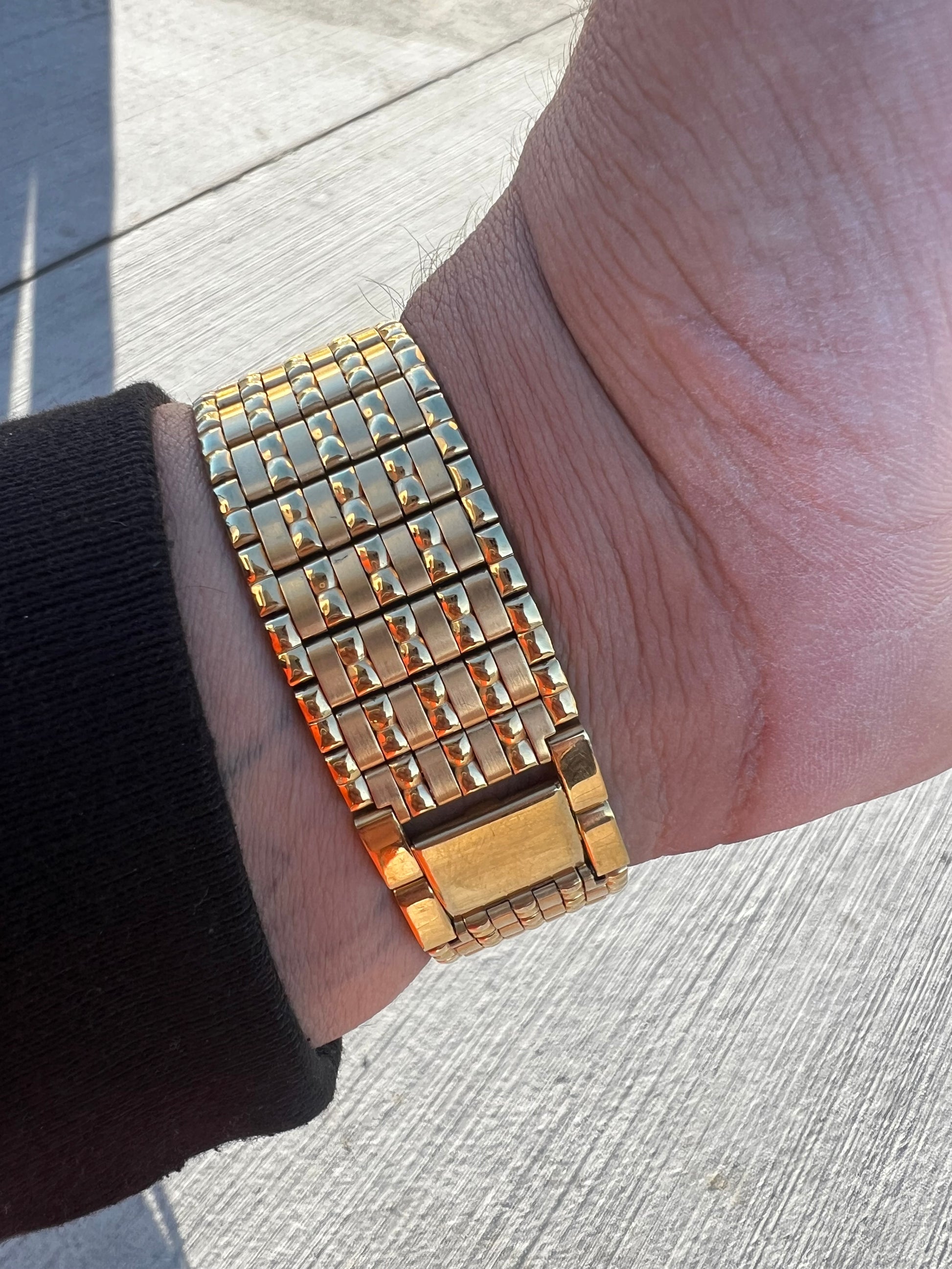 1988 Seiko Quartz Gold Tone Tank Watch