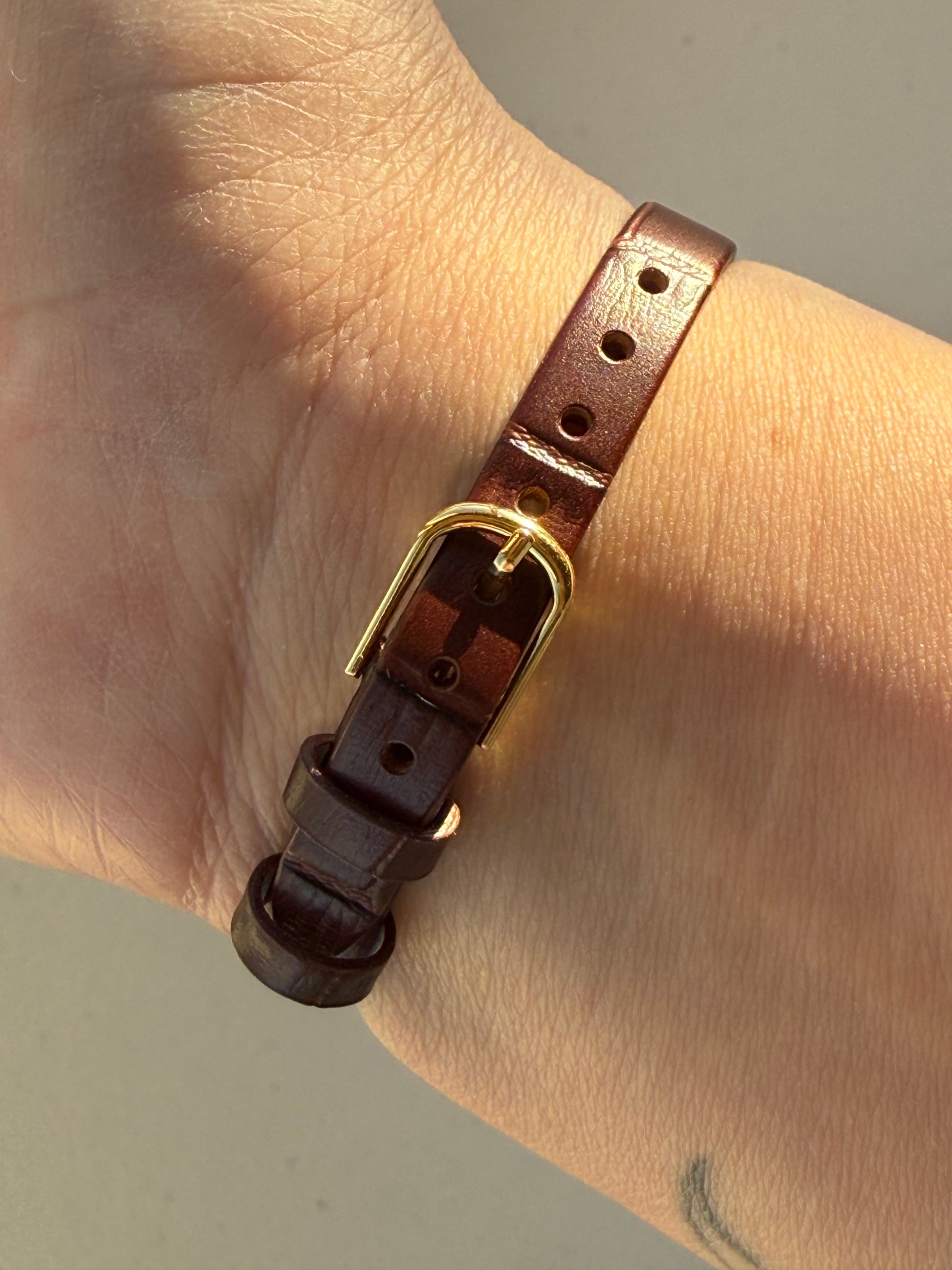 1986 Seiko Quartz Gold Tone Oval Watch