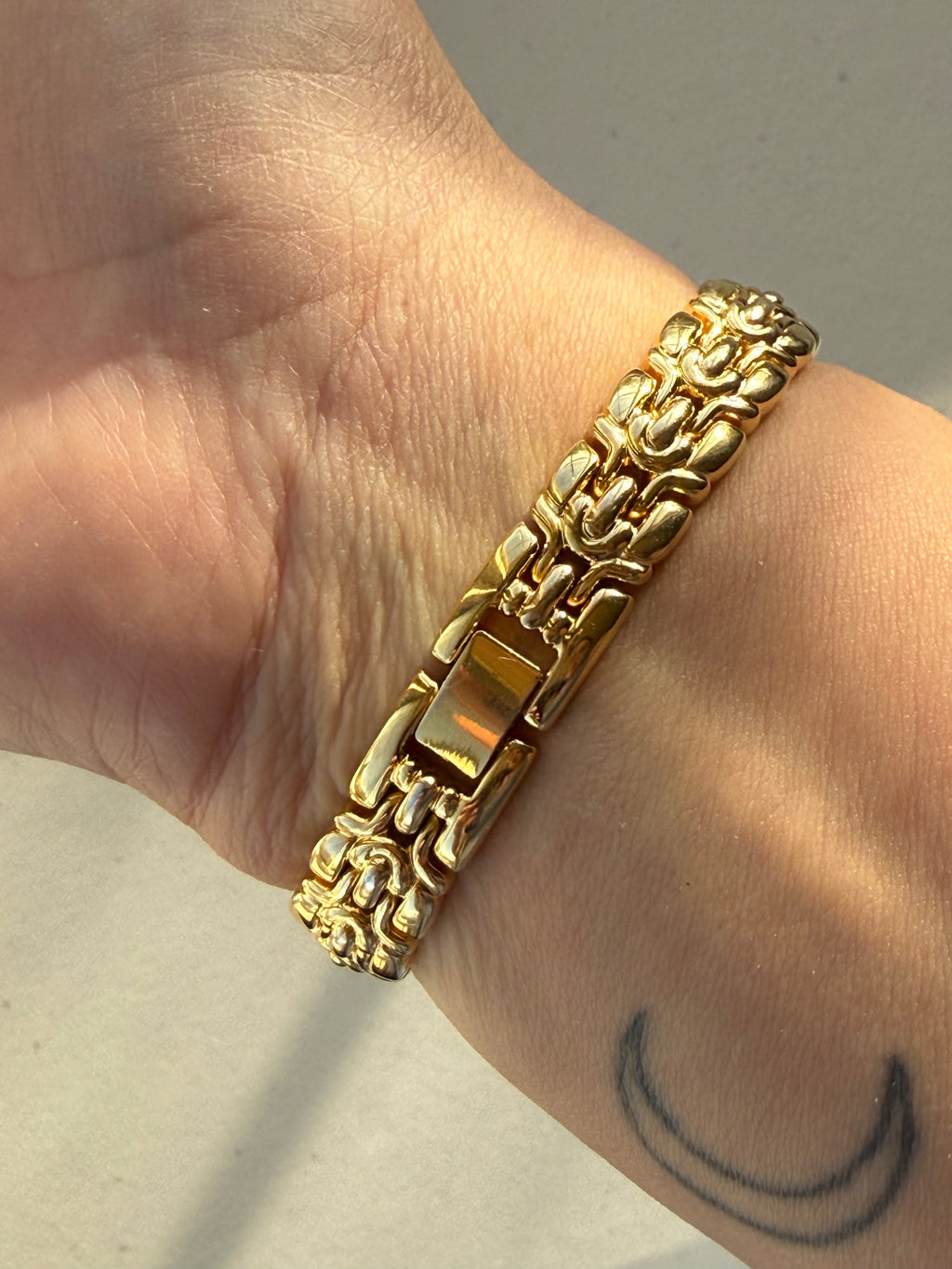 1980’s Citizen Elegance Gold Tone Hexagon Bracelet Watch