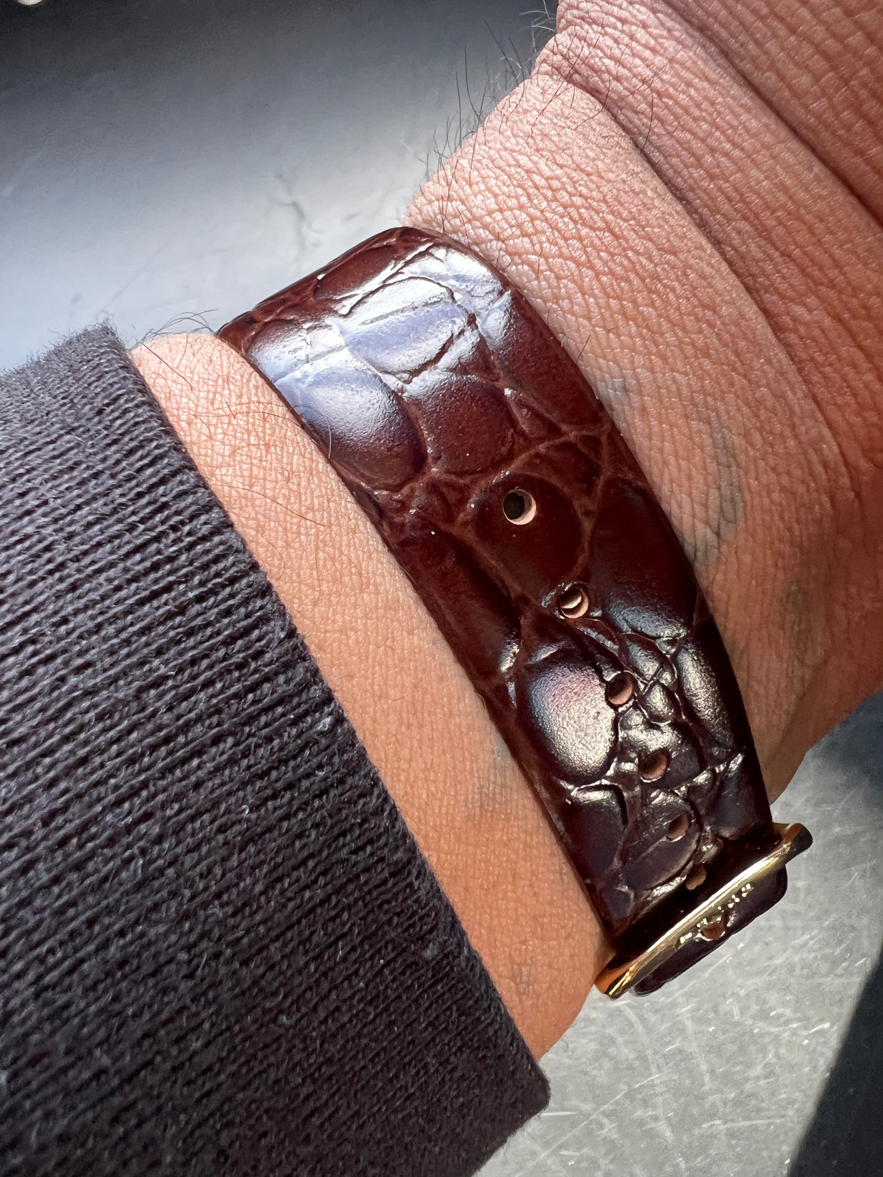 1997 Seiko Quartz Gold Tone Tank Watch