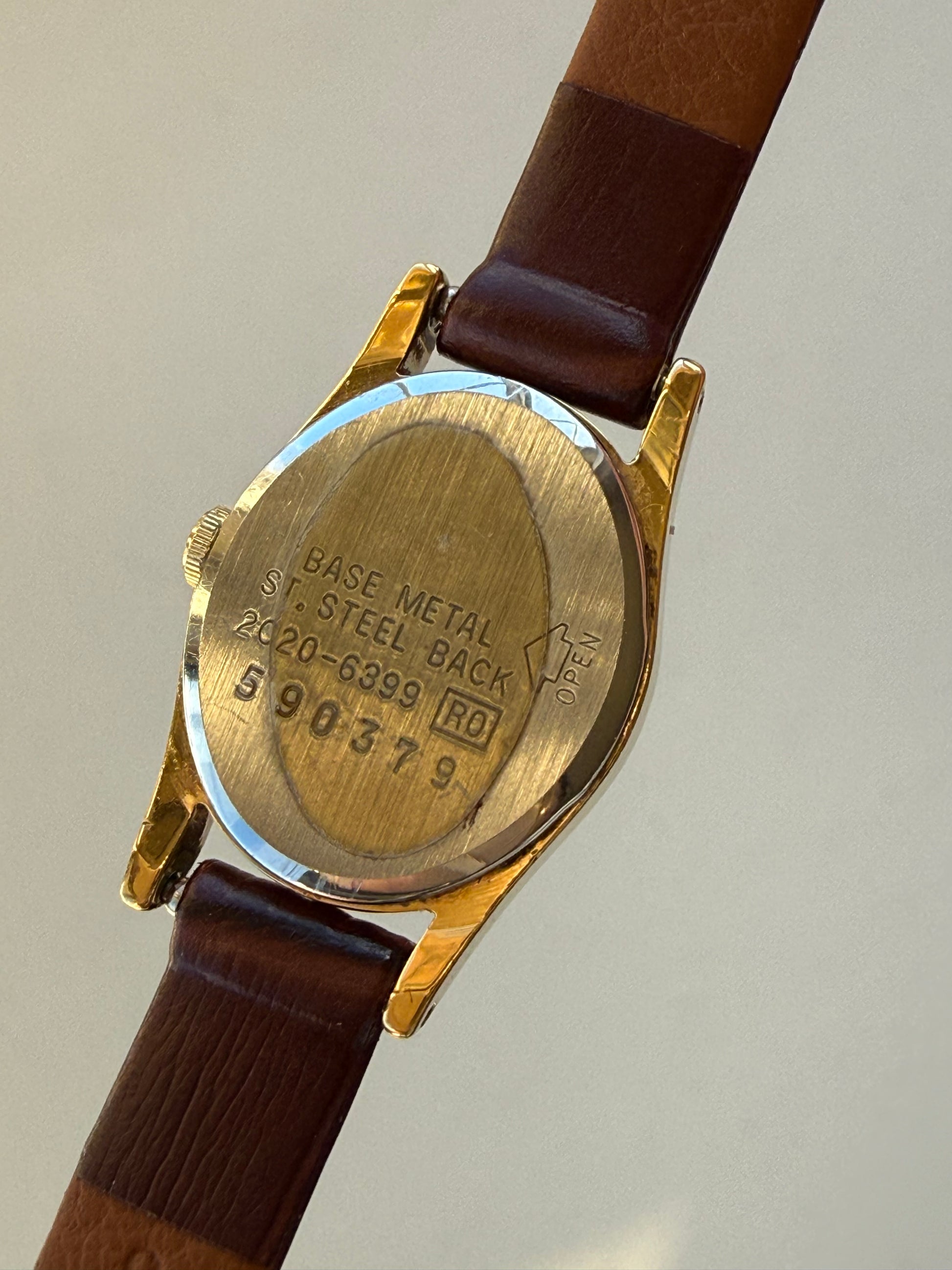 1986 Seiko Quartz Gold Tone Oval Watch