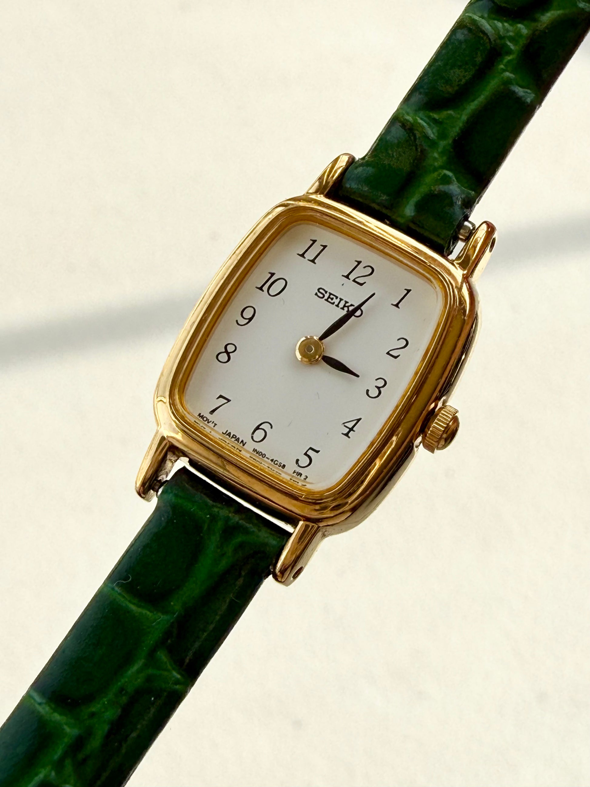 2000 Seiko Gold Tone Barrel Tank Watch