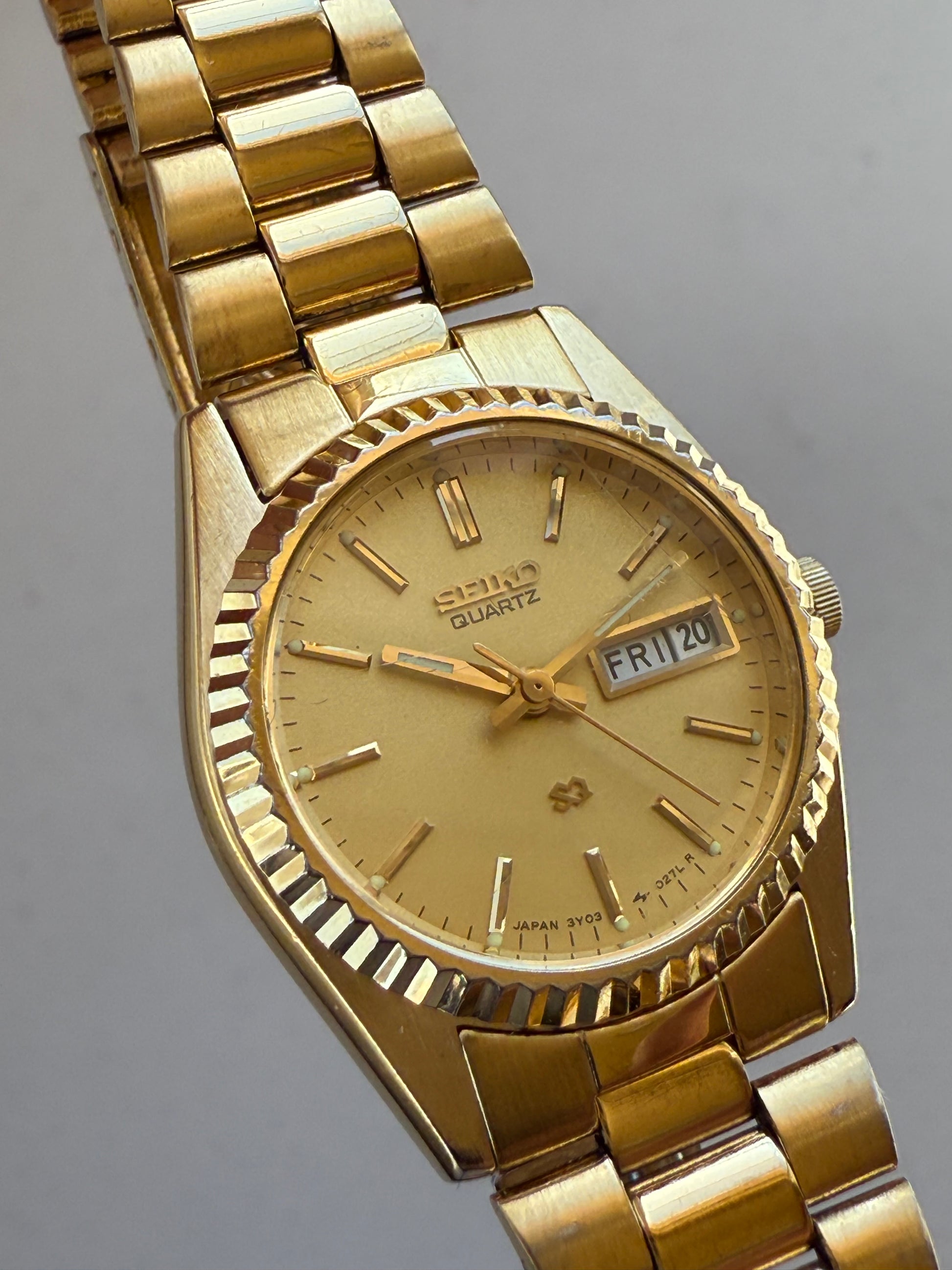 1989 Seiko Quartz SQ Gold Tone “Presidential” Watch