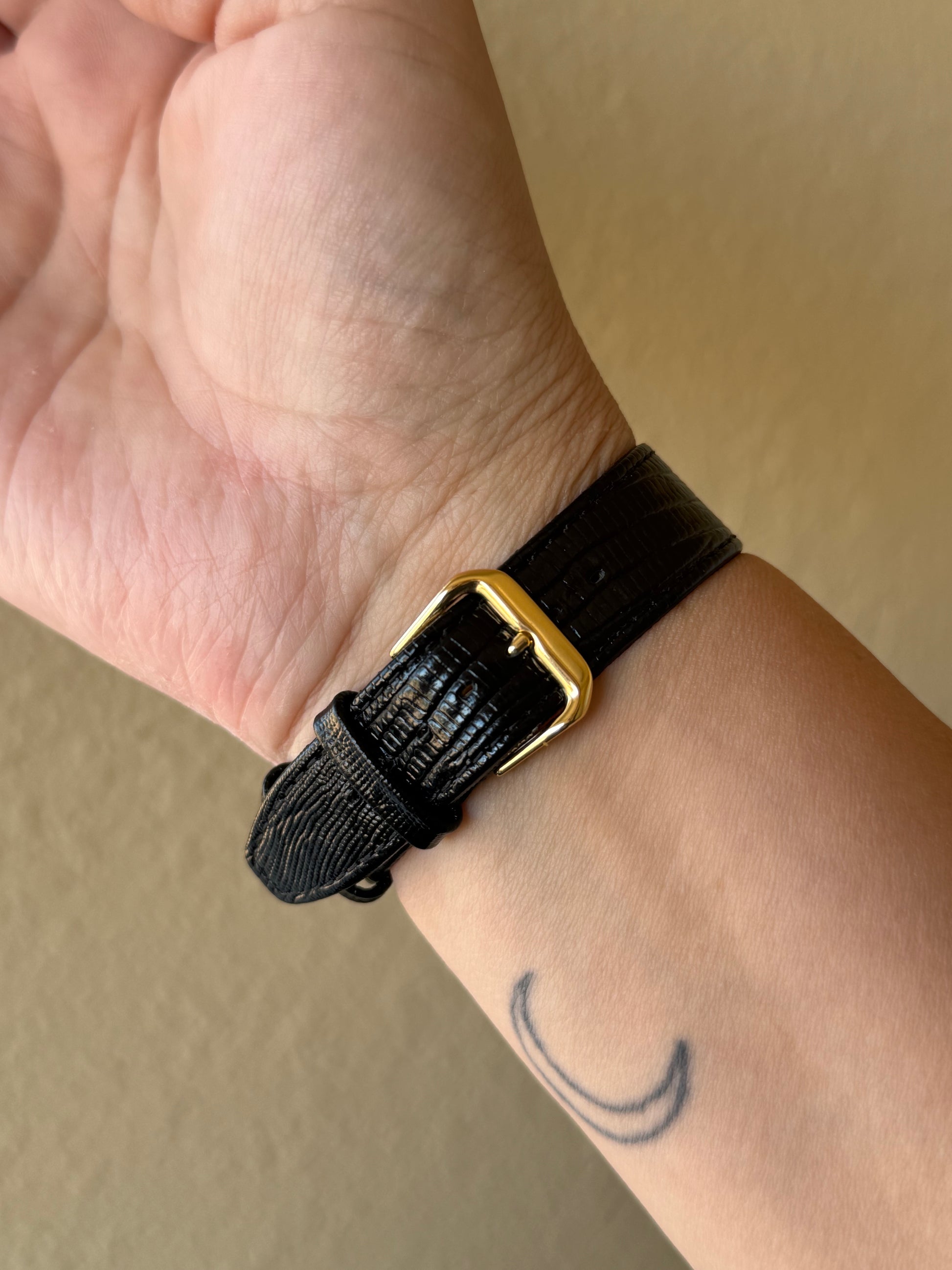 1983 Seiko Quartz Gold Tone Tank Watch