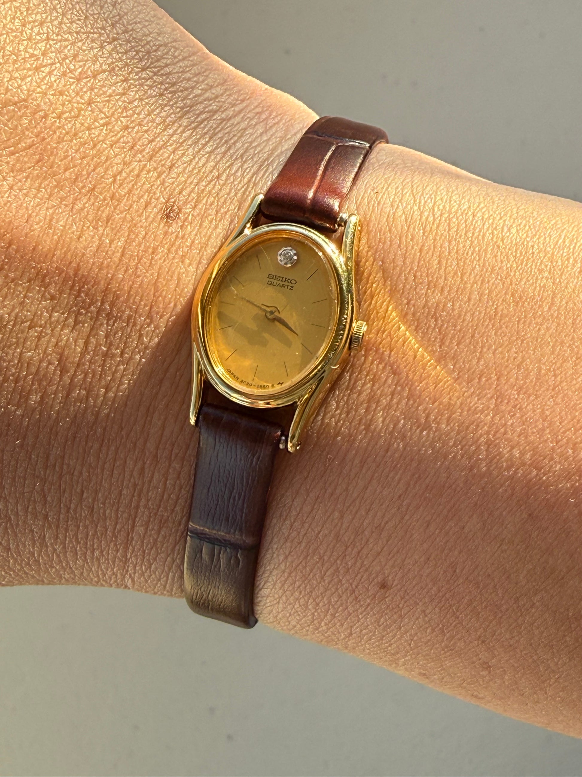 1986 Seiko Quartz Gold Tone Oval Watch