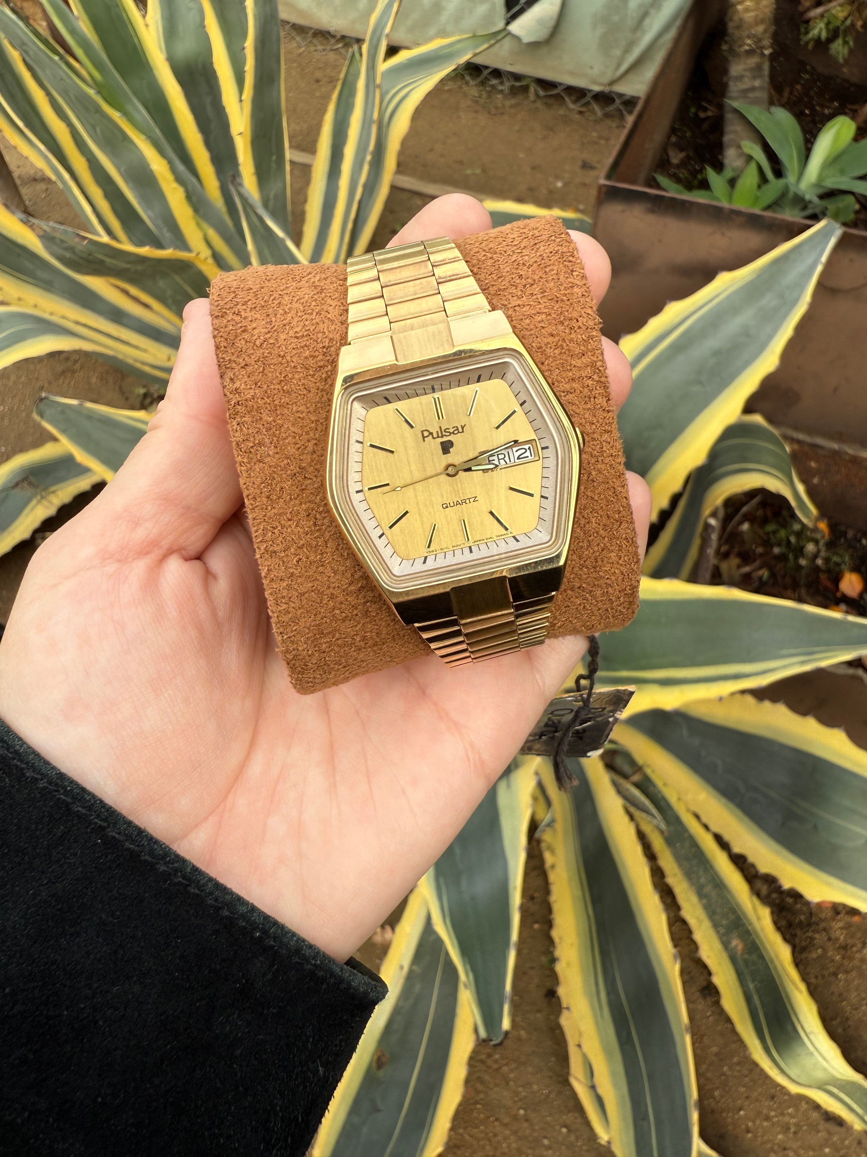 1981 Pulsar Quartz by SEIKO (NOS) Gold Tone Hexagon Watch