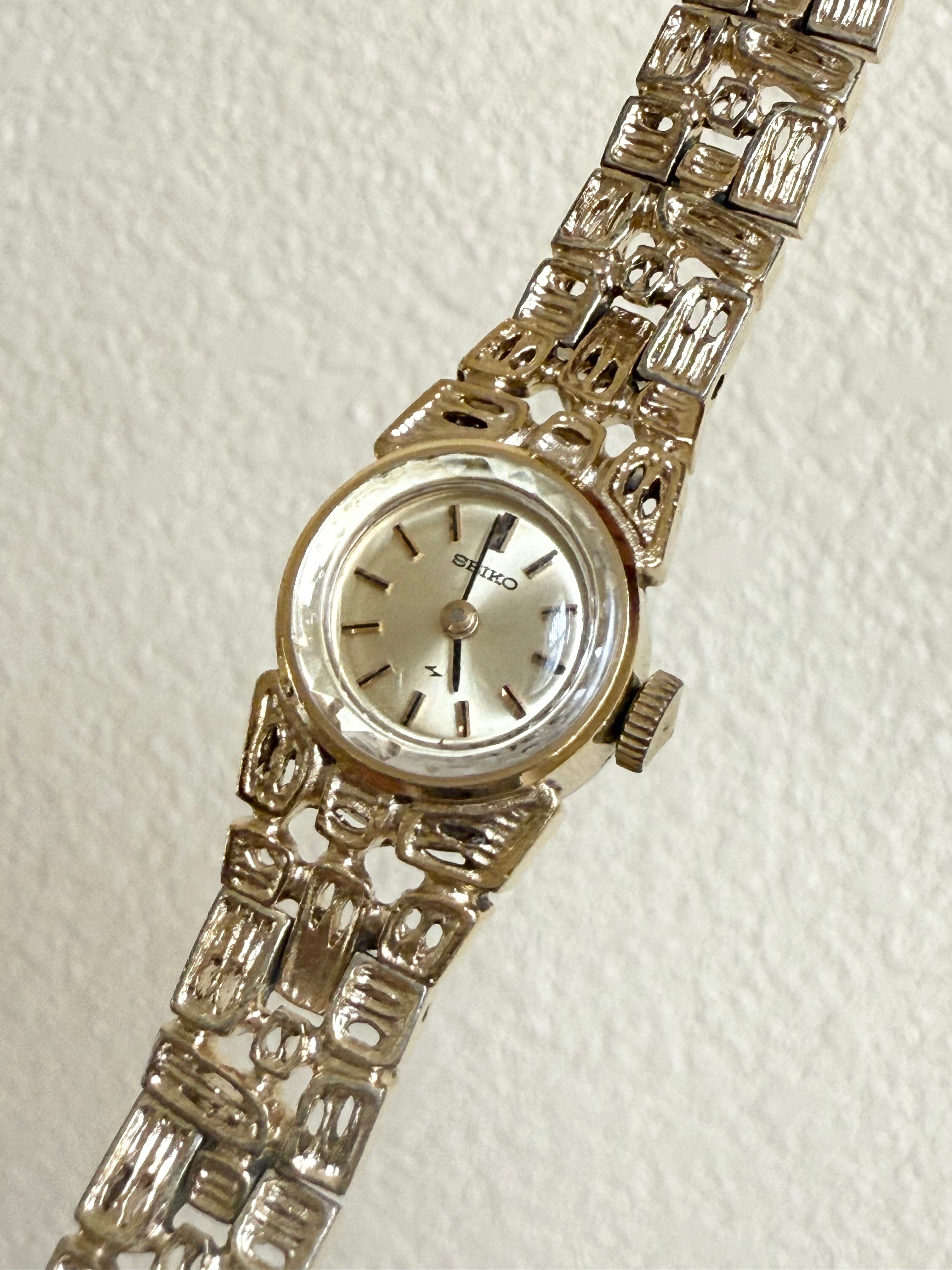 1976 Seiko Gold Tone Mechanical Watch
