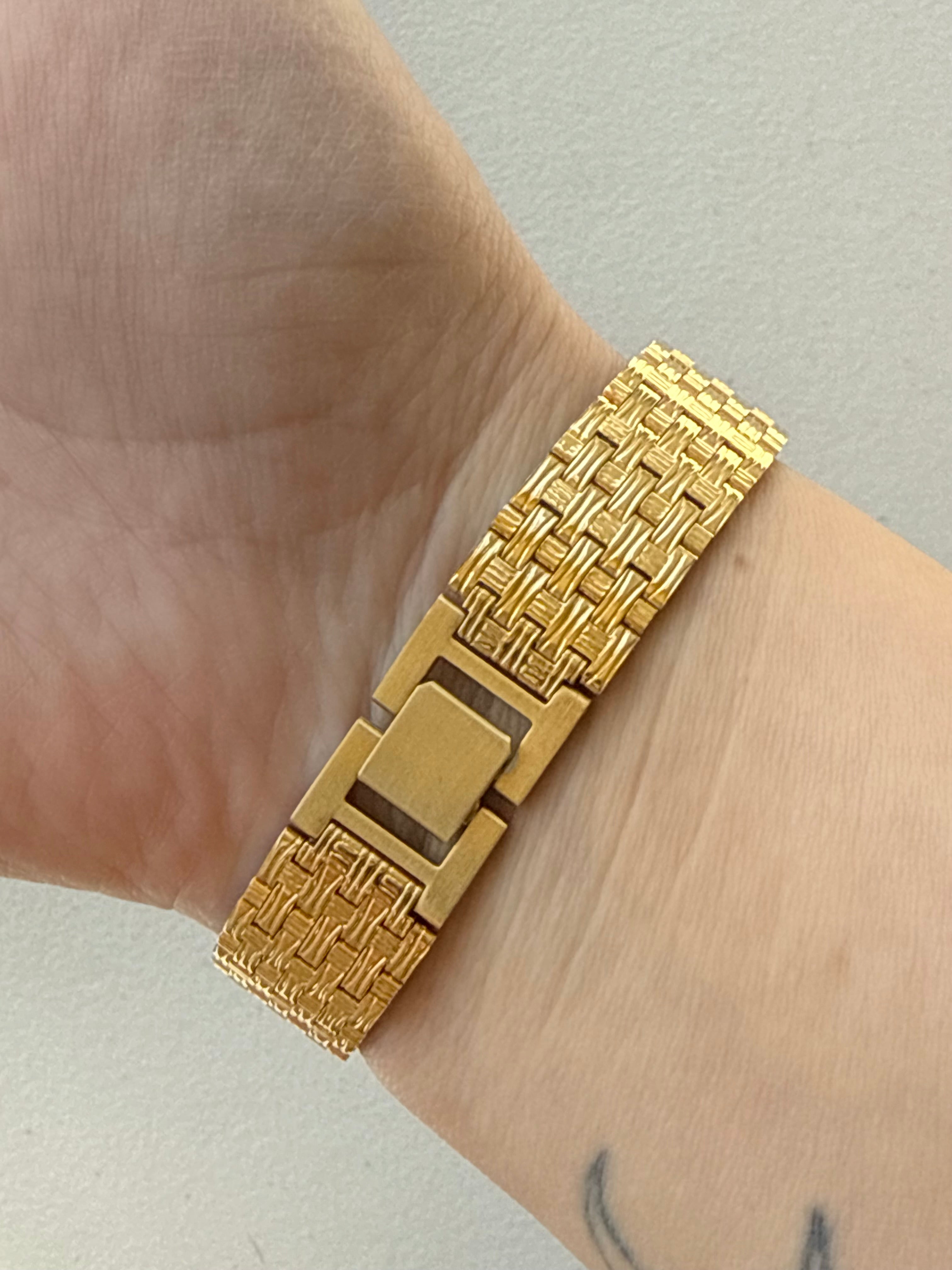 1997 Pulsar Quartz By SEIKO Gold Tone Tank Watch