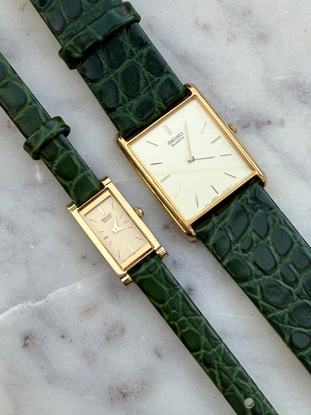 1995 Seiko Quartz Gold Tone Tank Watch