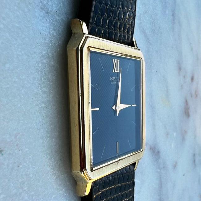 1995 Seiko Gilt Tank Pinstripe 5p30 Quartz Tank Watch