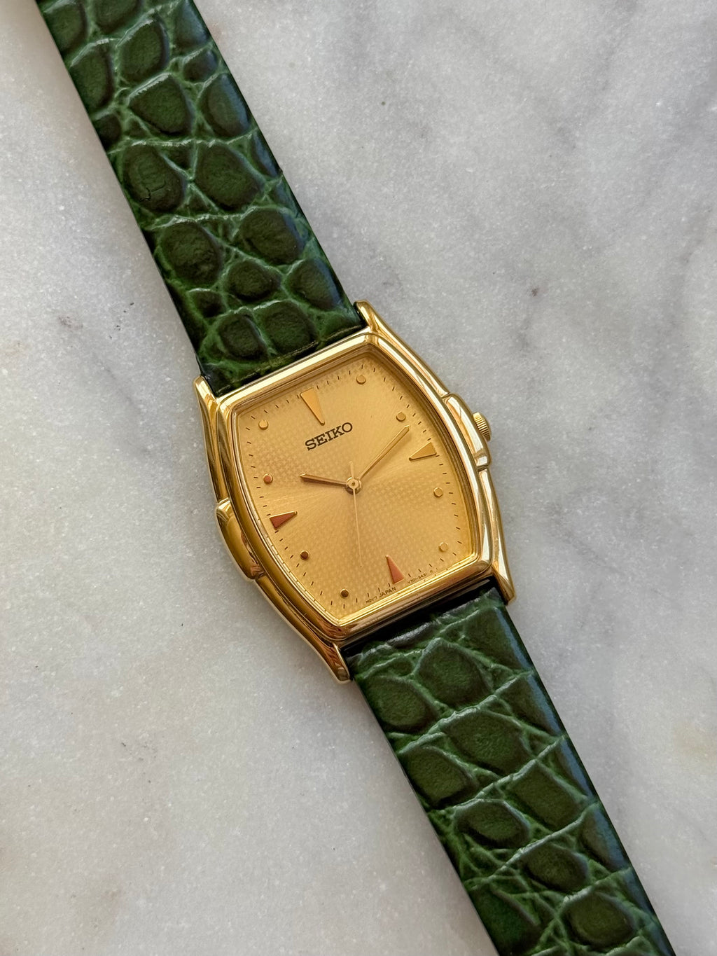 1988 Seiko Gold Tone Tonneau Watch