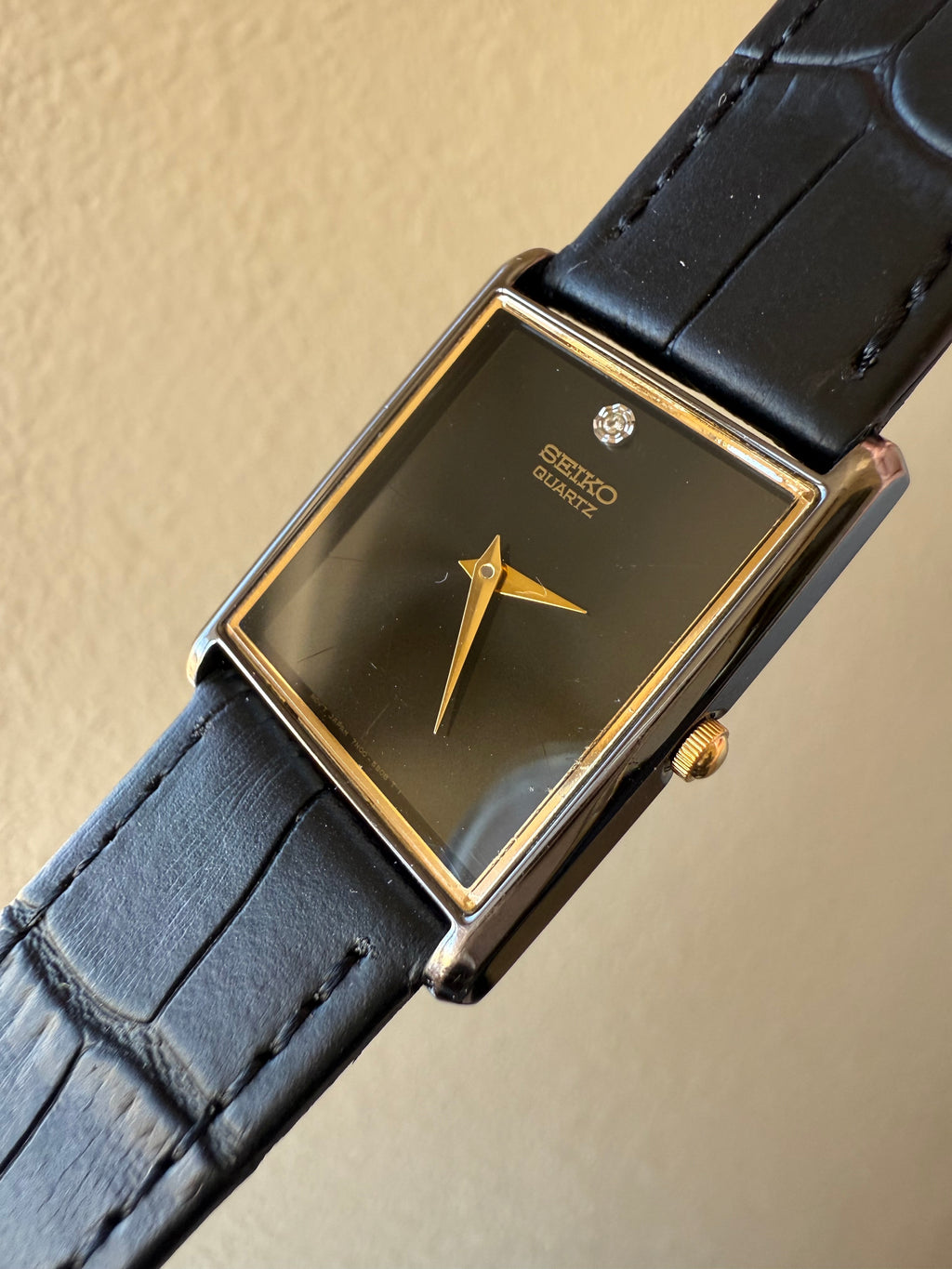 Vintage Seiko Quartz Black and Gold Tone Black Dial Watch