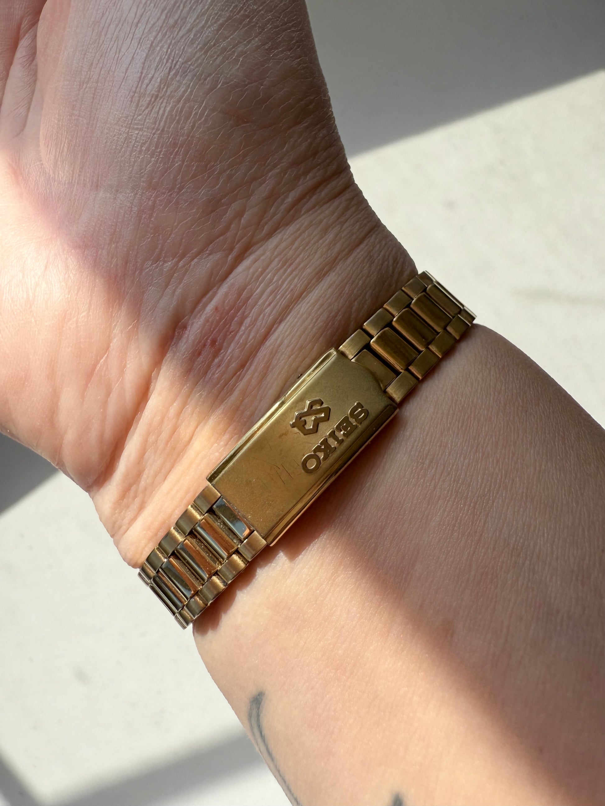 1989 Seiko Quartz SQ Gold Tone “Presidential” Watch