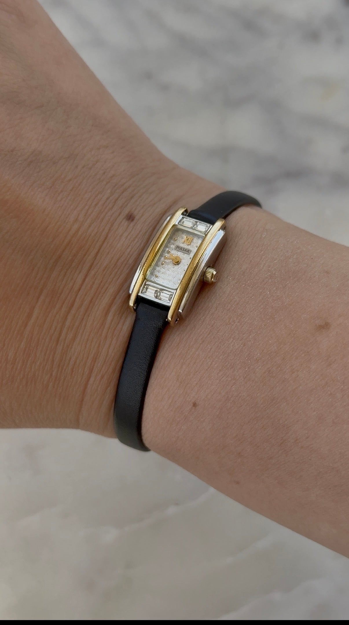 1997 Pulsar Quartz V220 By SEIKO Two Tone Baguette Tank Watch