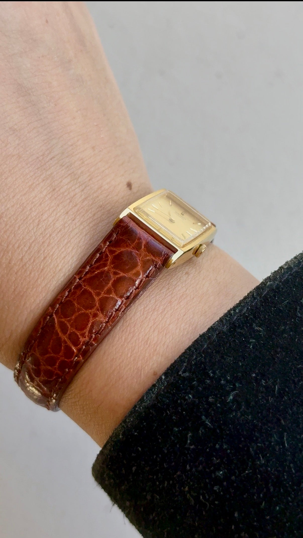 1984 Seiko Quartz Gold Tone Tank