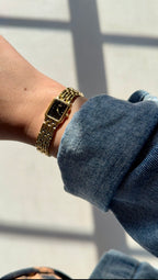 1991 Seiko Quartz Gold Tone Tank Watch