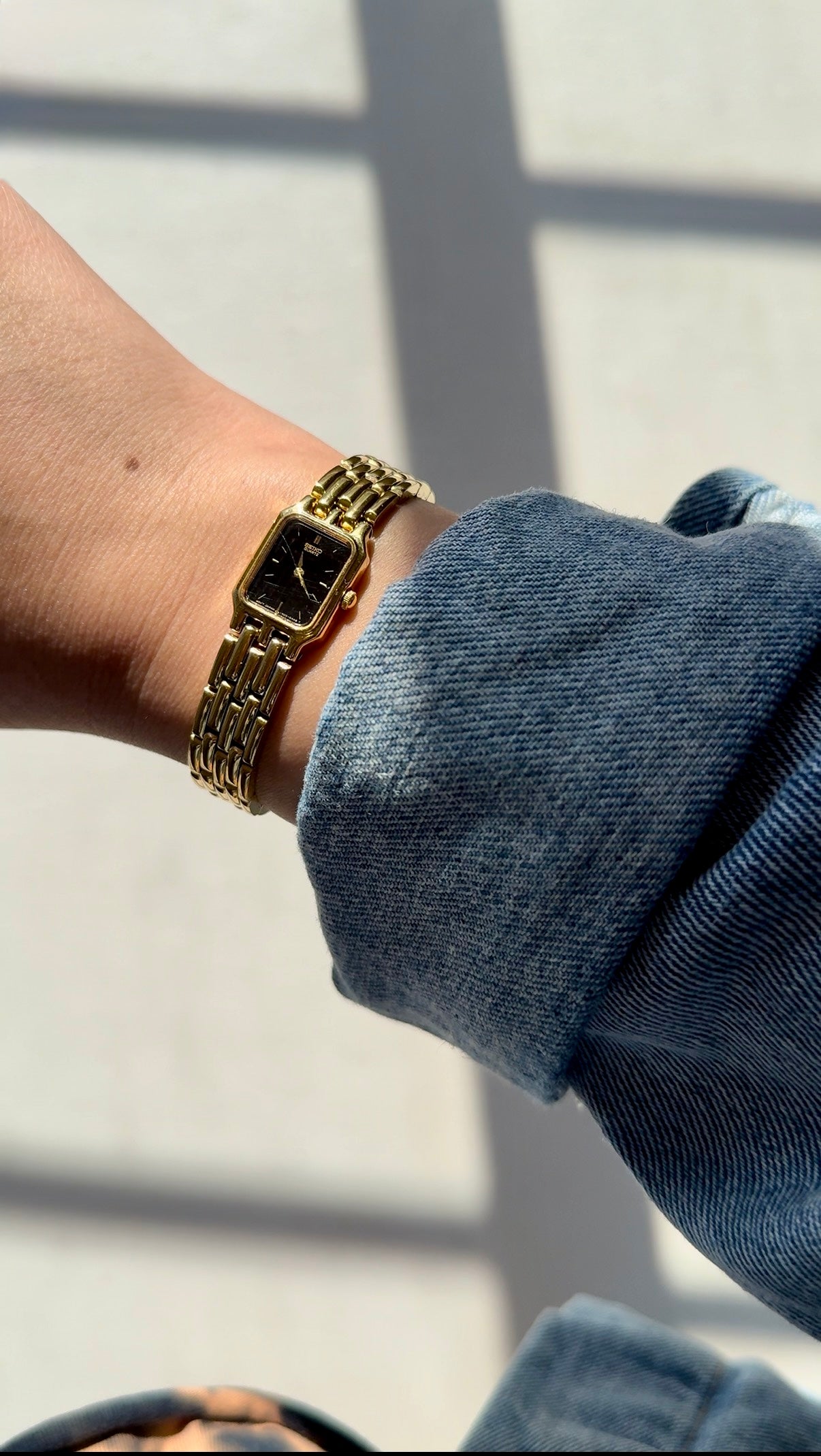 1991 Seiko Quartz Gold Tone Tank Watch