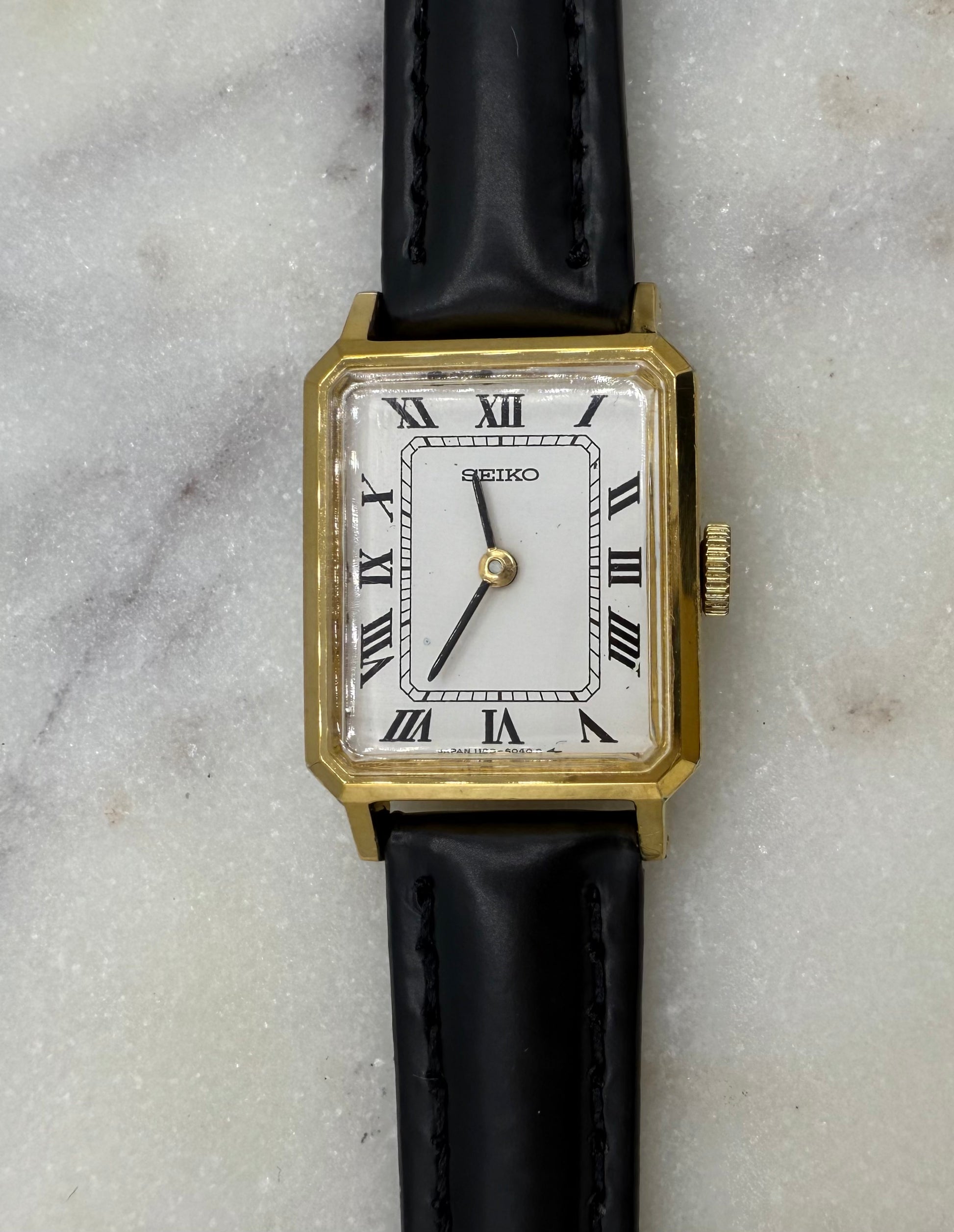 Seiko Wind Up 1970s Gold Tone Tank Watch (Great Condition)