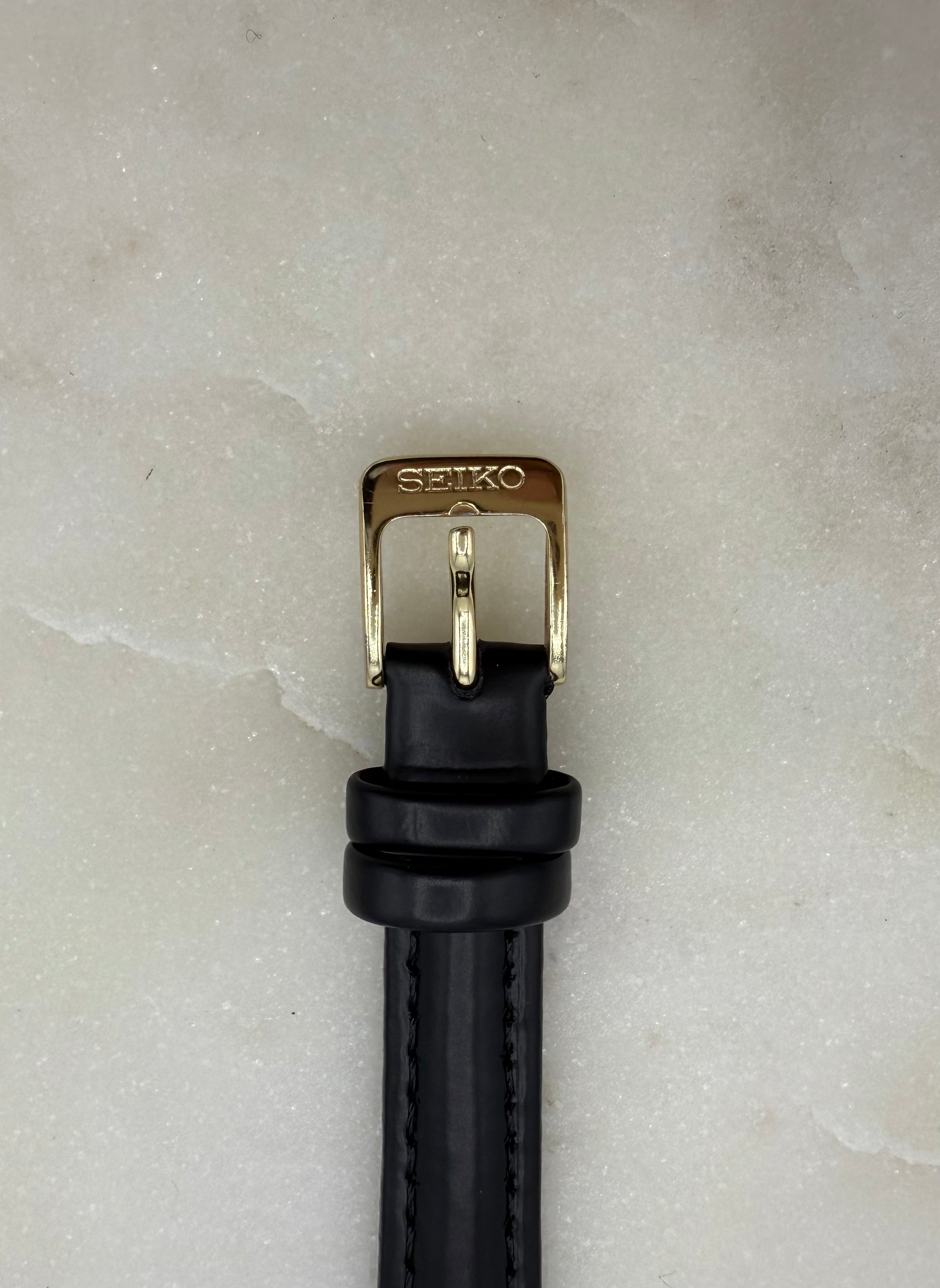 Seiko Wind Up 1970s Gold Tone Tank Watch (Great Condition)