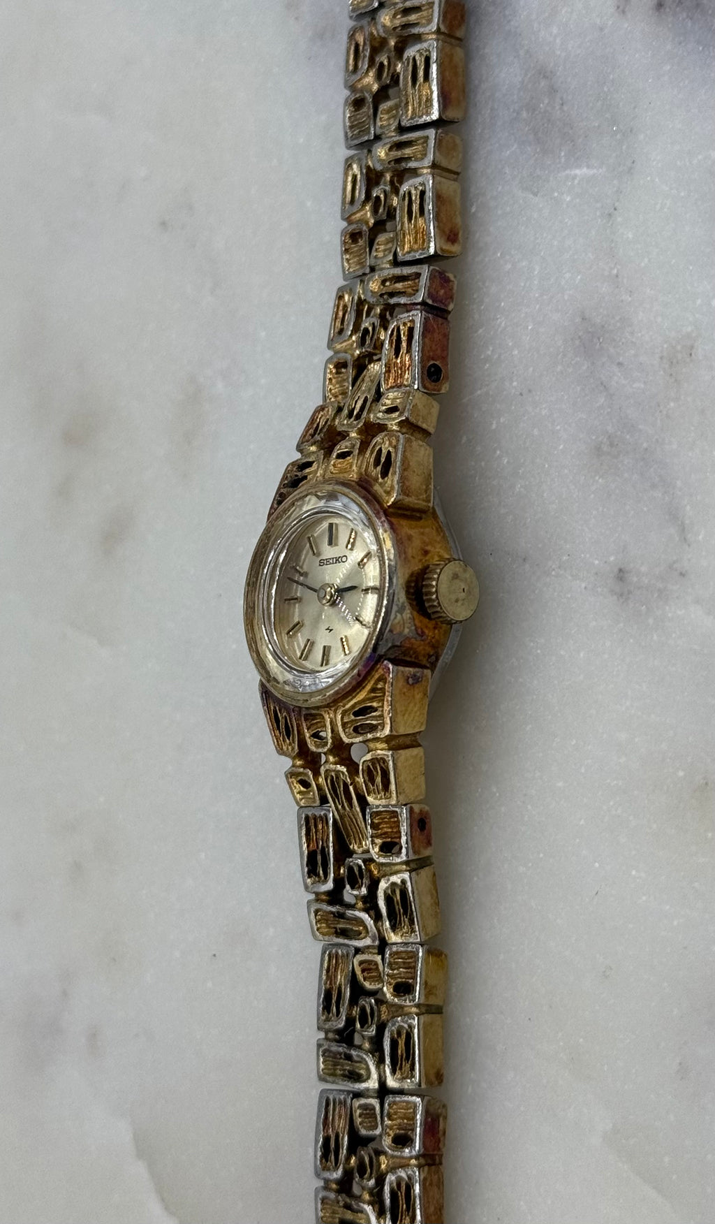Seiko Gold Plated Vintage Wind Up Watch (Fair Condition)