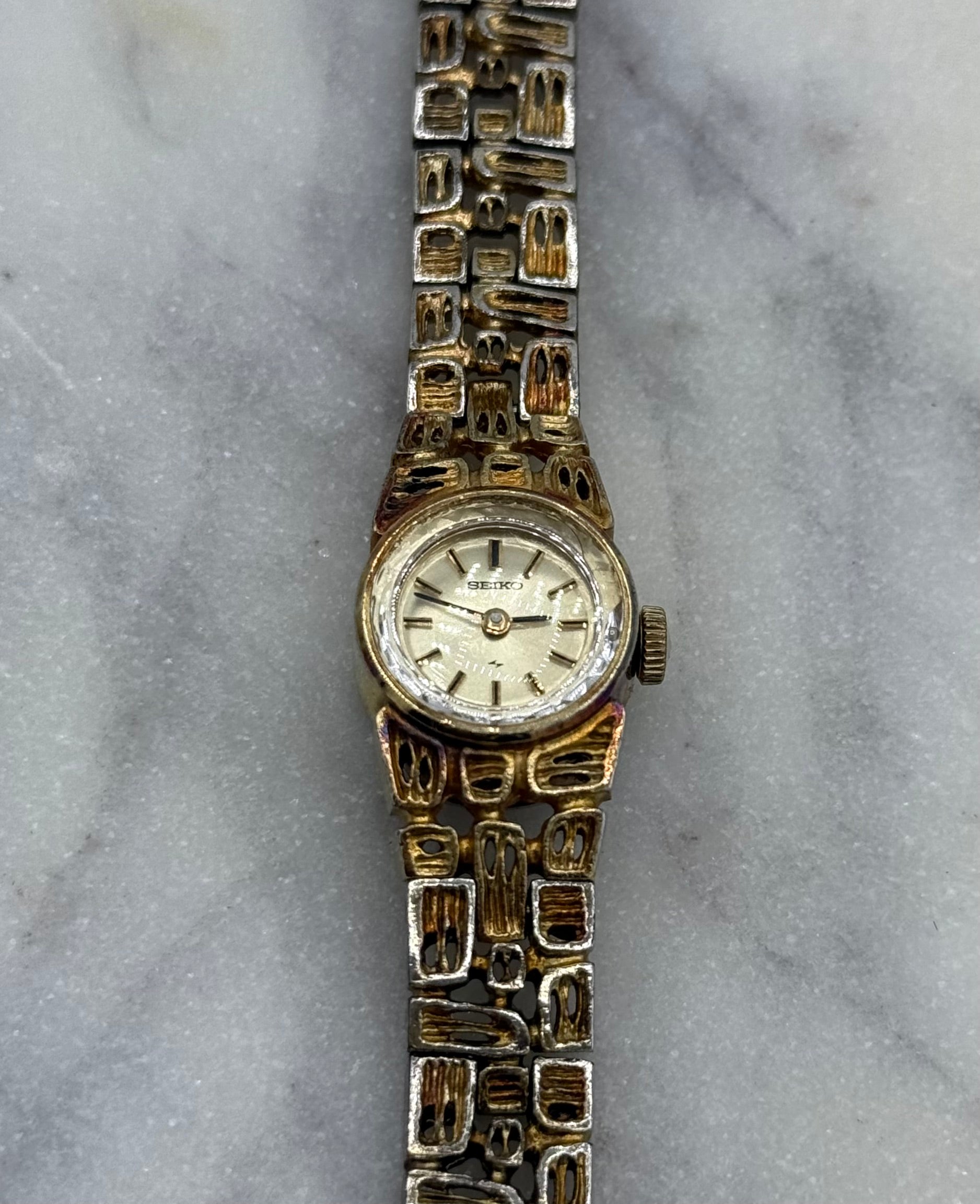 Seiko Gold Plated Vintage Wind Up Watch (Fair Condition)