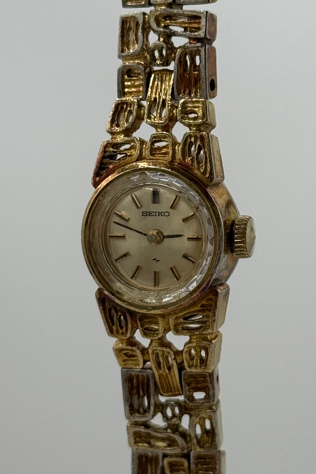Seiko Gold Plated Vintage Wind Up Watch (Fair Condition)