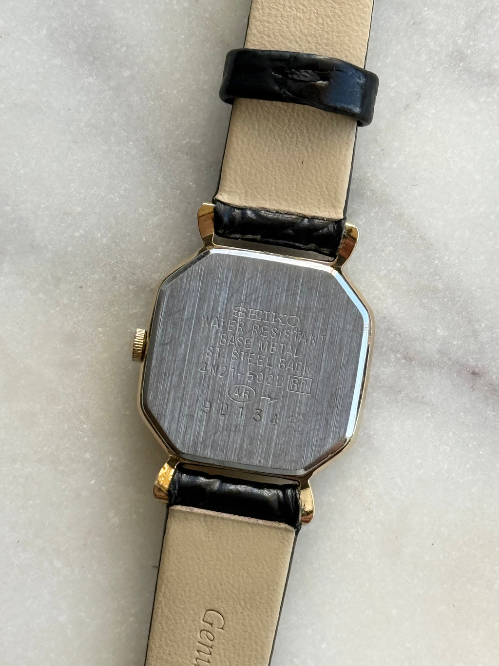 1999 Seiko Gold Tone Hexagon Tank Watch