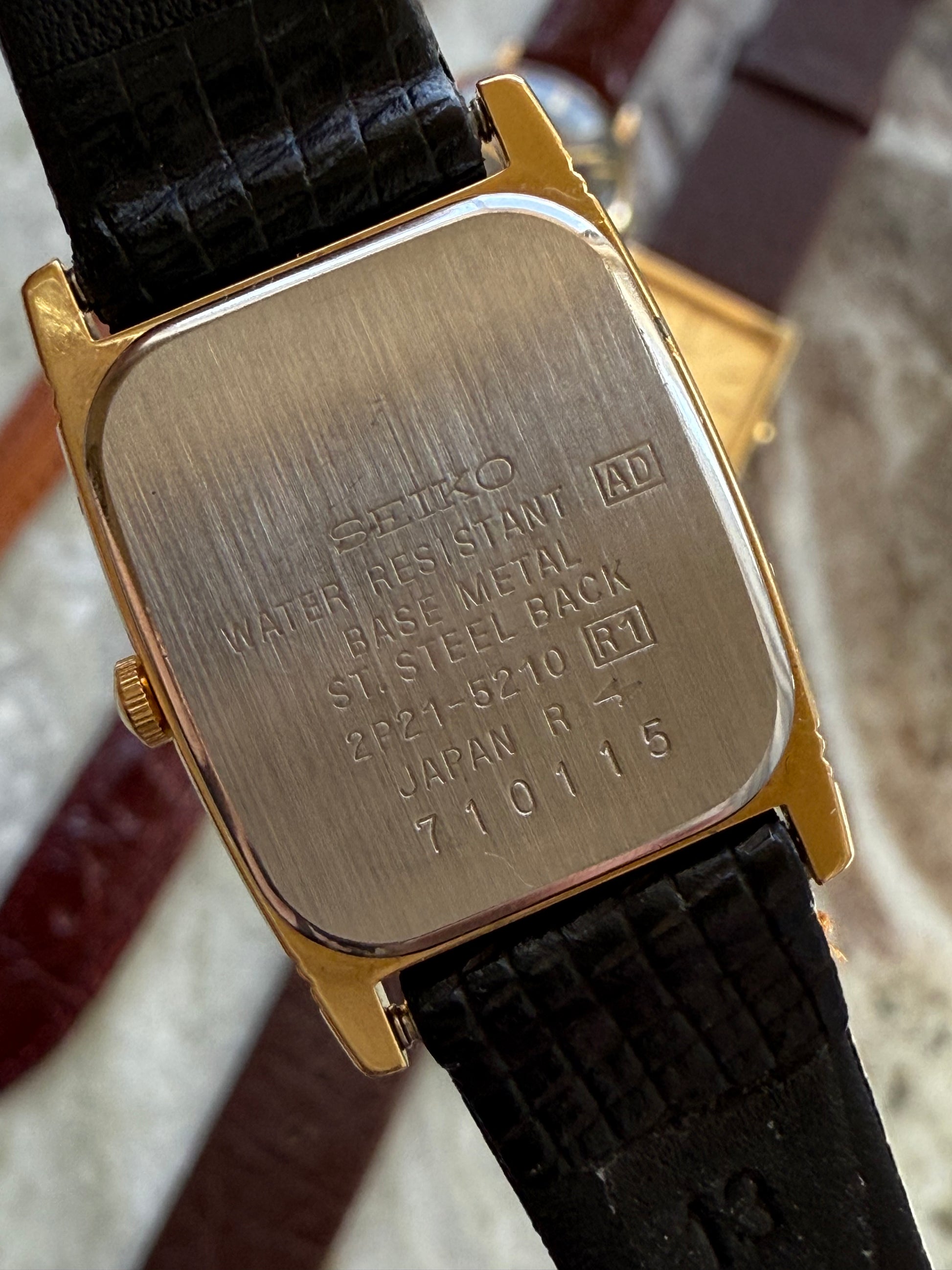 1987 Seiko Quartz Gold Tone Tank Watch