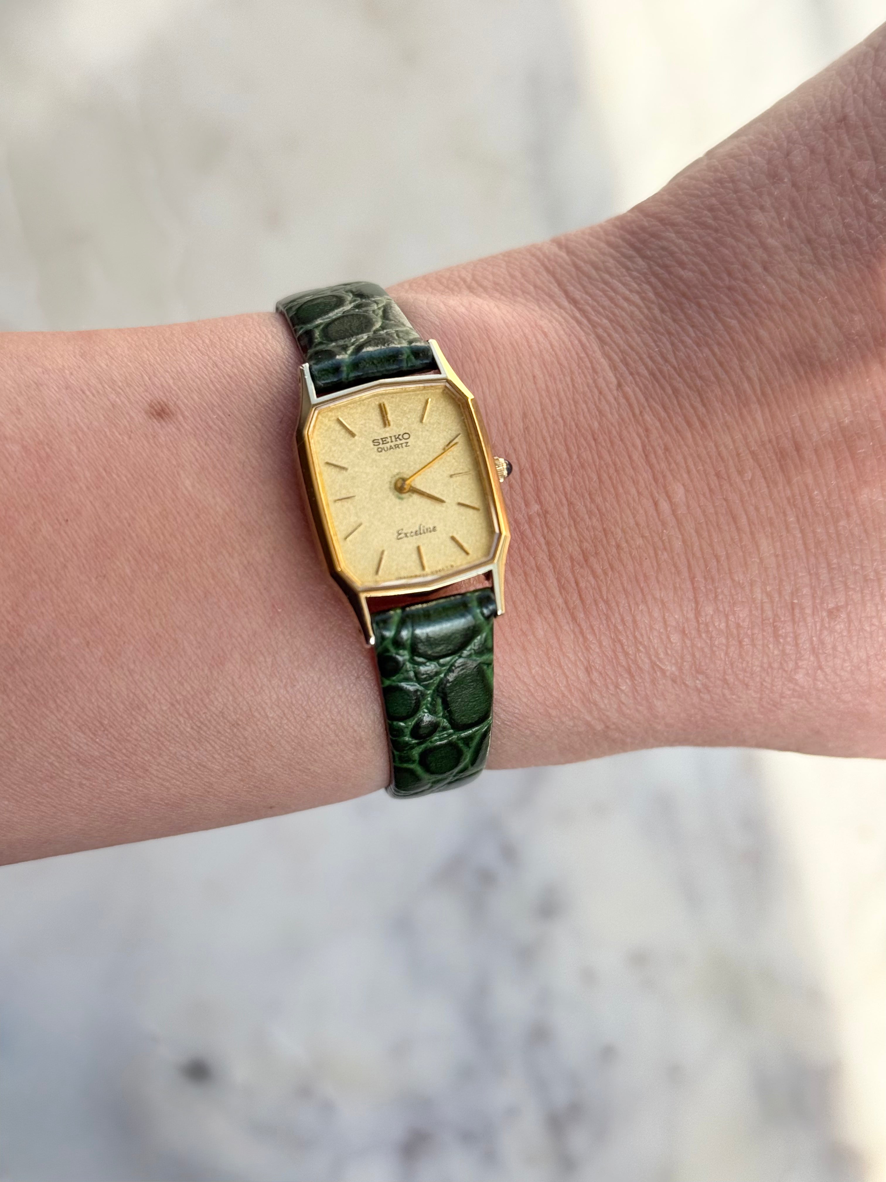 1983 Seiko Quartz Exceline Gold Plated Tank Watch