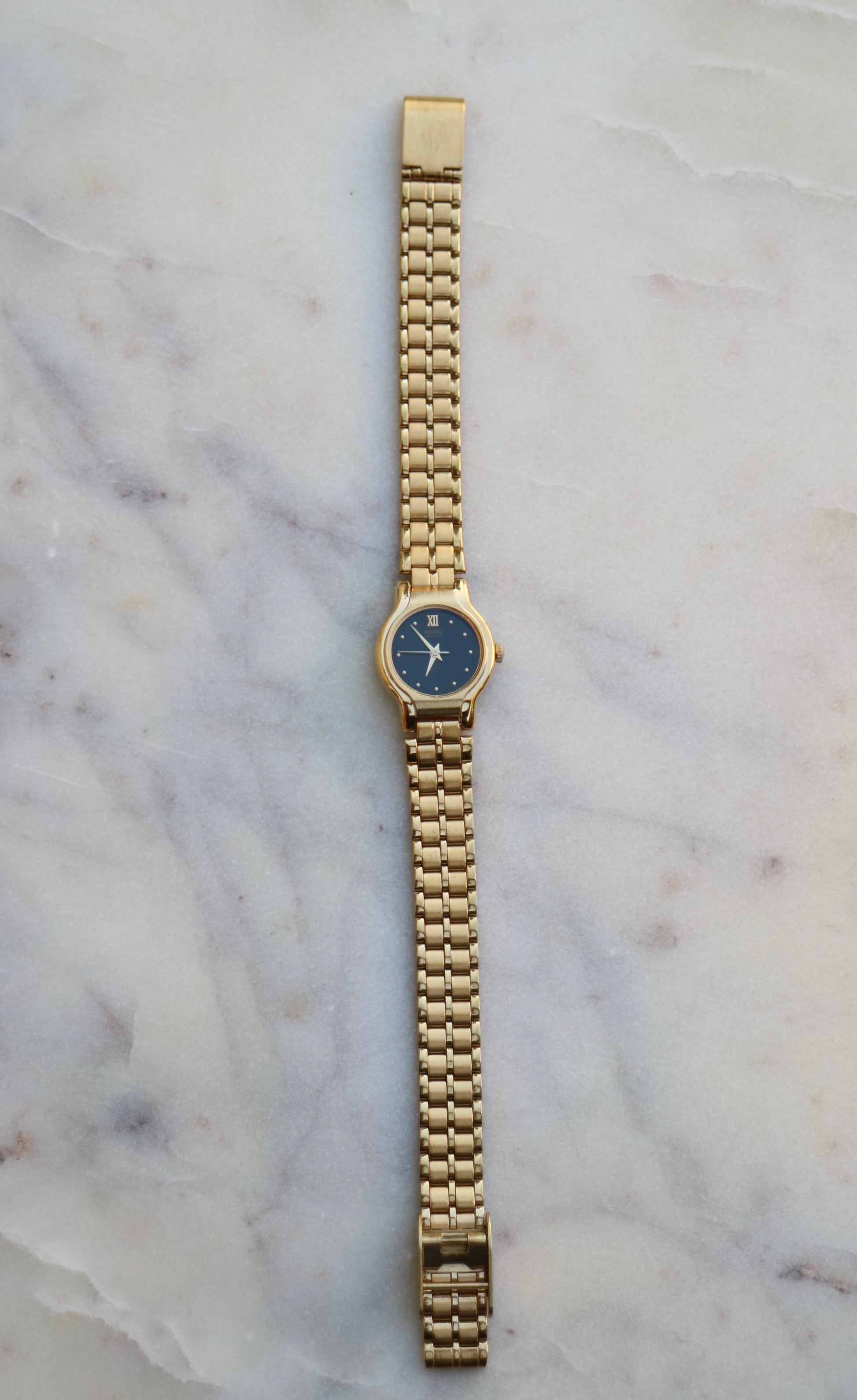 Seiko Quartz Watch Gold Tone Black Analog (NEAR MINT)